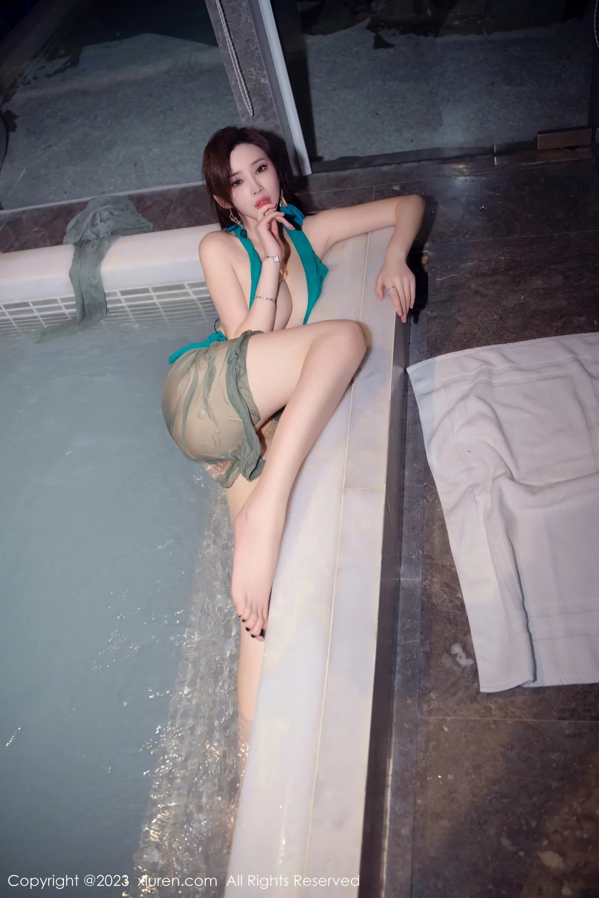 [XiuRen秀人网]第7886期周妍希写真 [58P]-054