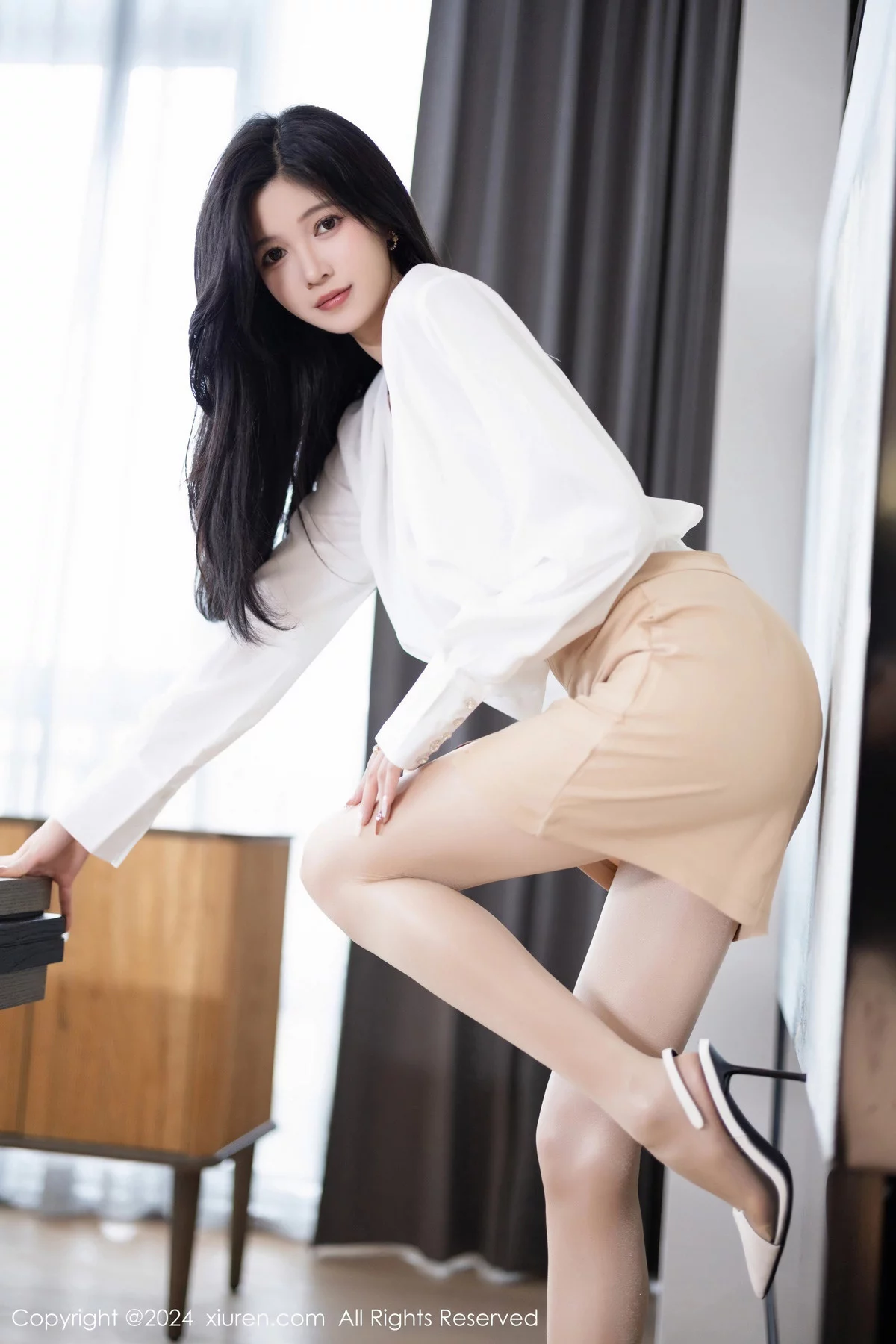 [XiuRen秀人网]第7906期程程程写真 [82P]-010