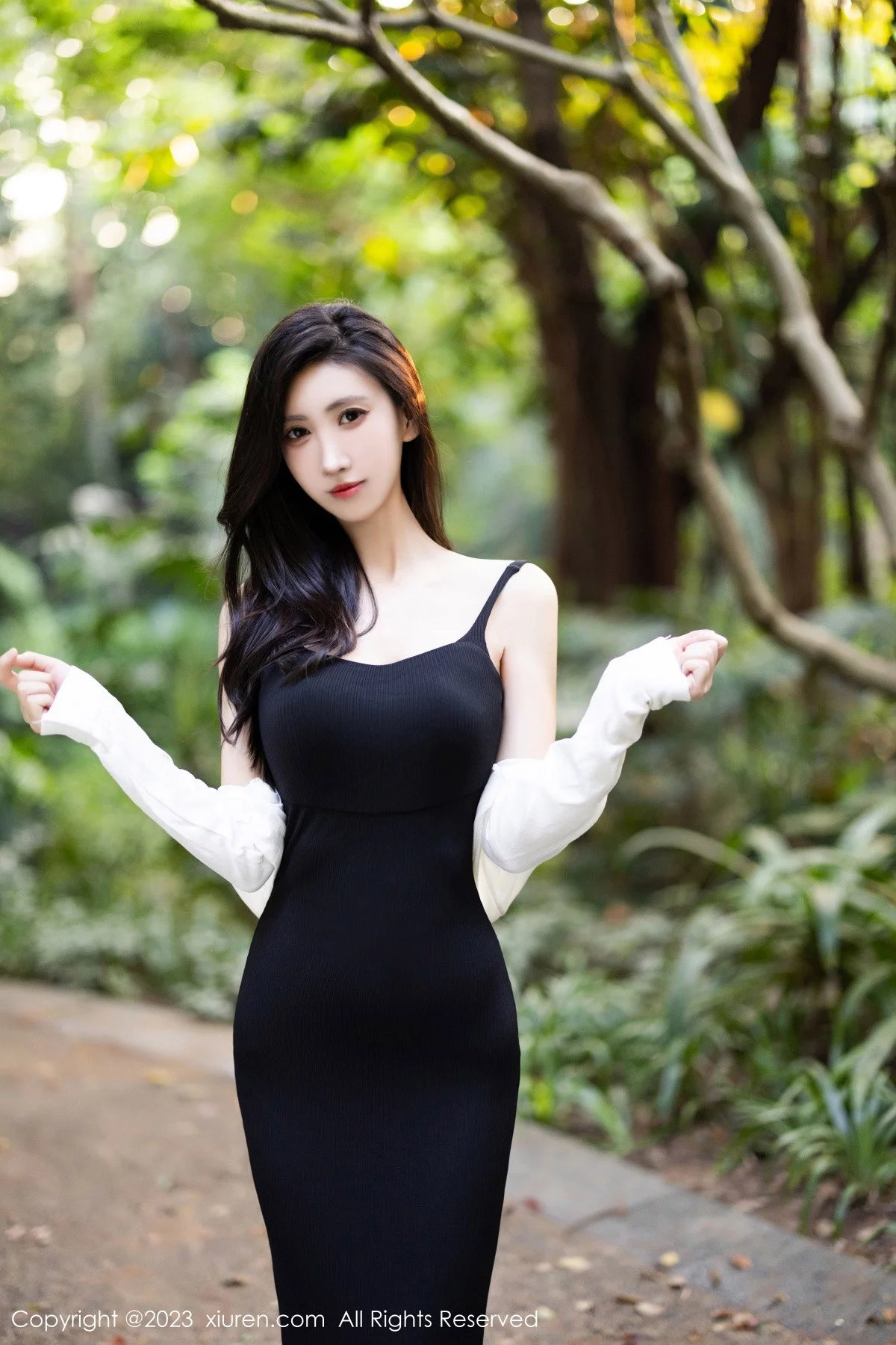 [XiuRen秀人网]第7830期章芃芃写真 [80P]-004