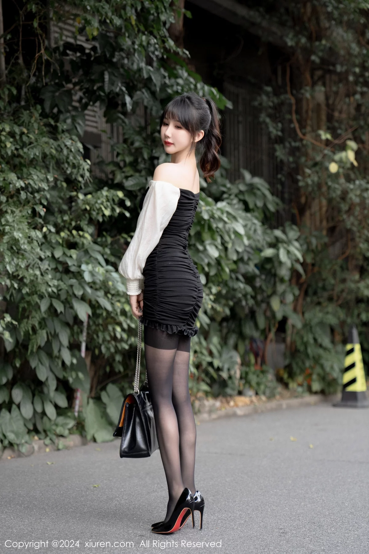 [XiuRen秀人网]第7930期波巧酱写真 [86P]-009