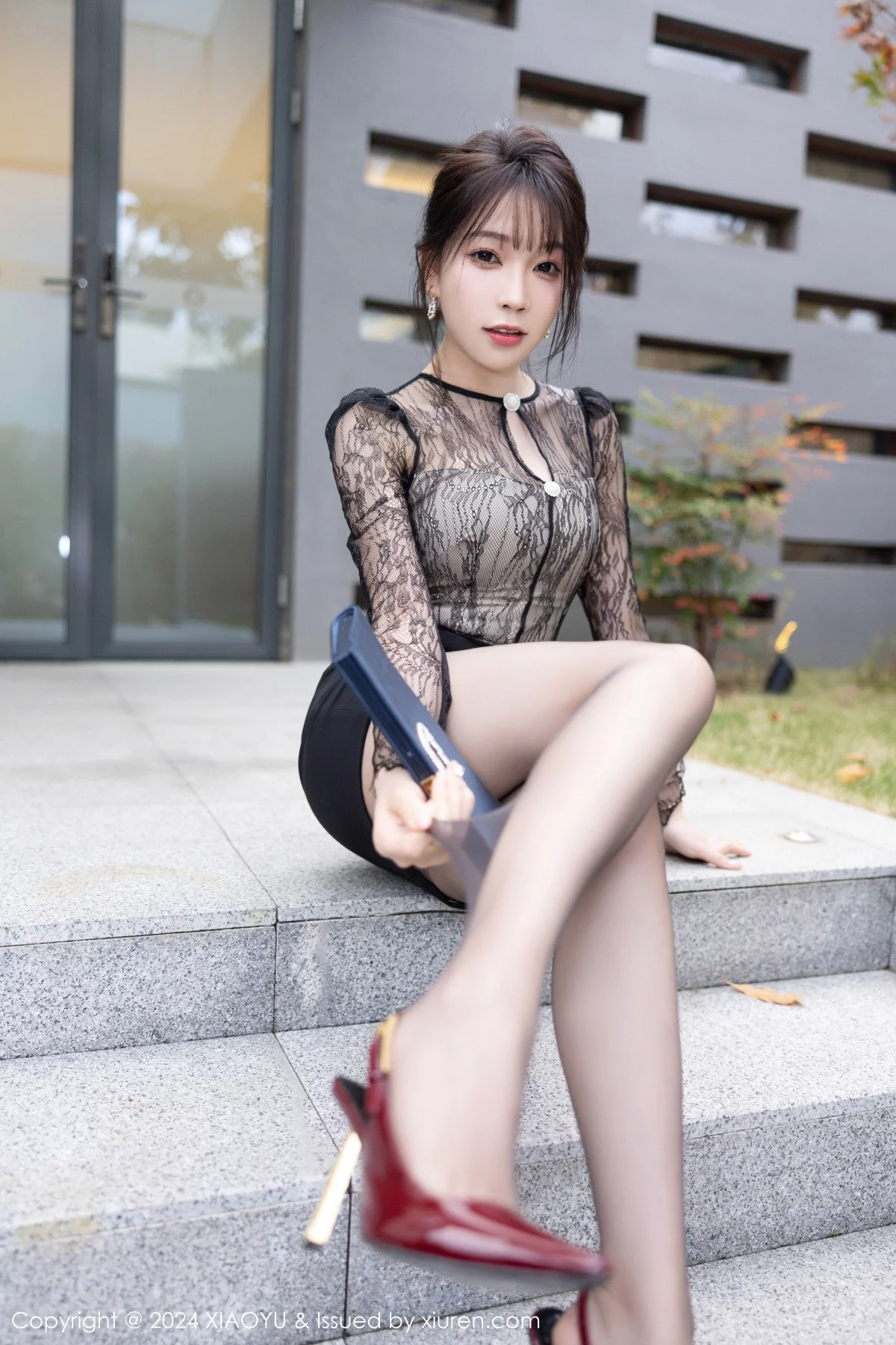 [XiaoYu画语界]第1181期徐莉芝写真 [84P]-024