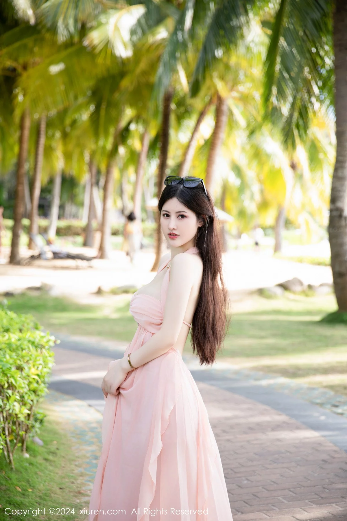 [XiuRen秀人网]第7948期诗诗写真 [91P]-089