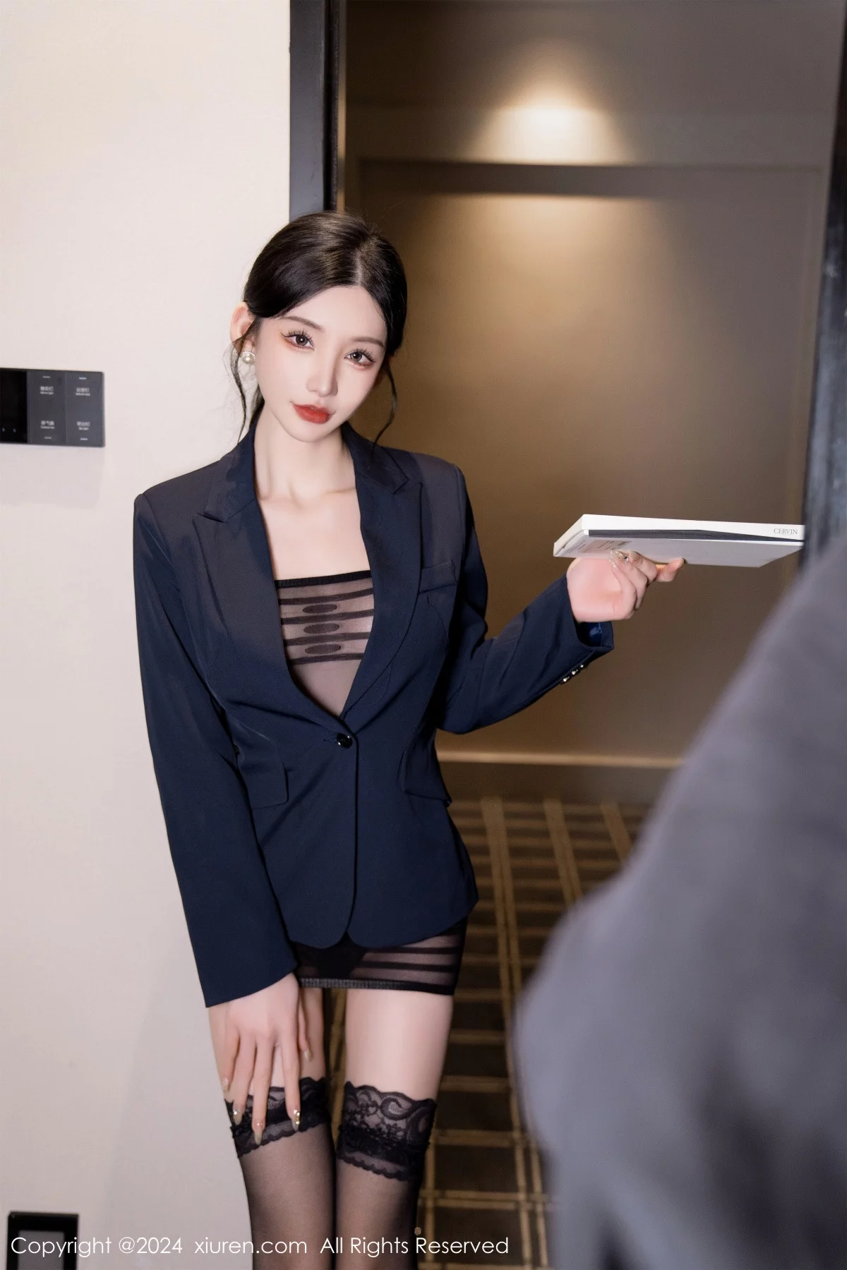[XiuRen秀人网]第7956期周于希写真 [98P]-032