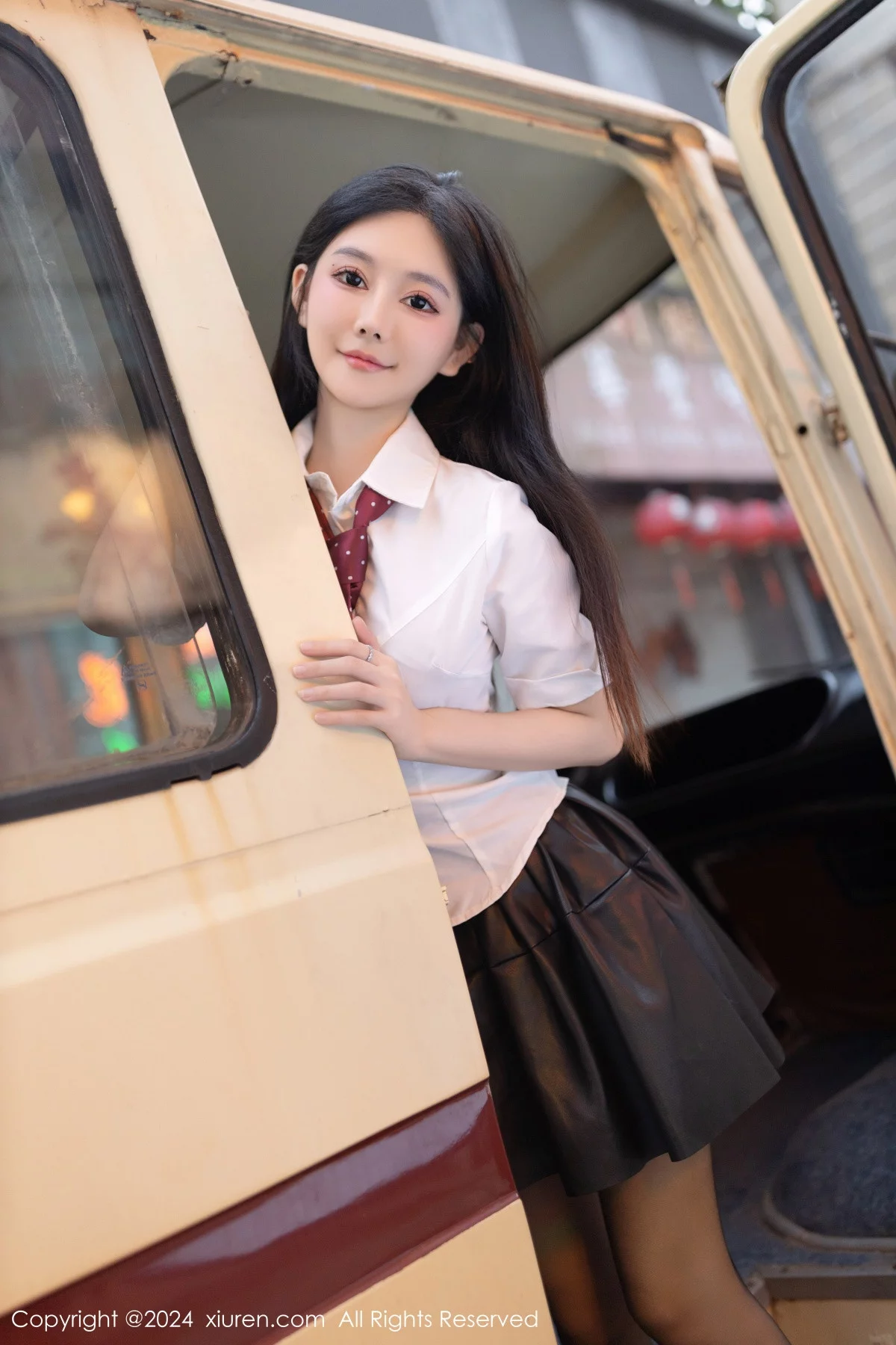 [XiuRen秀人网]第7957期幼幼写真 [80P]-004