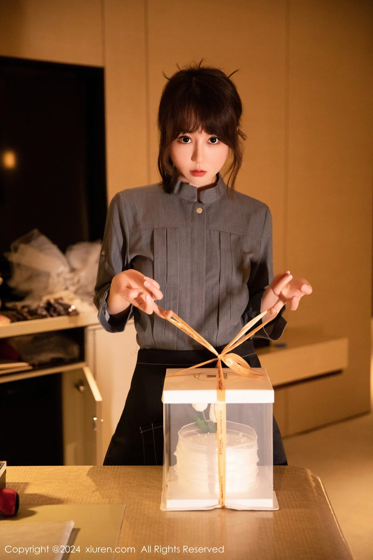 [XiuRen秀人网]第7953期金tiao写真 [74P]-013