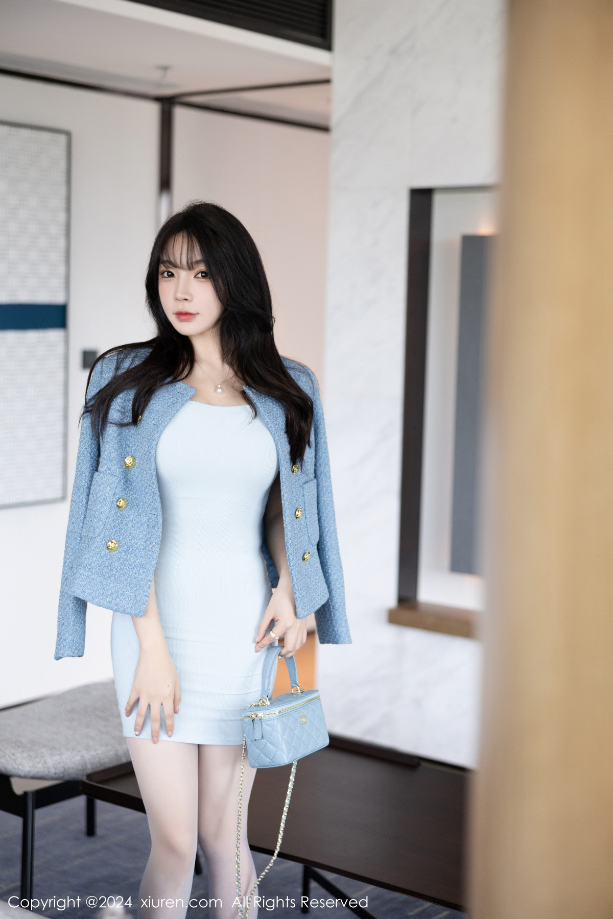 [XiuRen秀人网]第7976期徐莉芝写真 [90P]-001