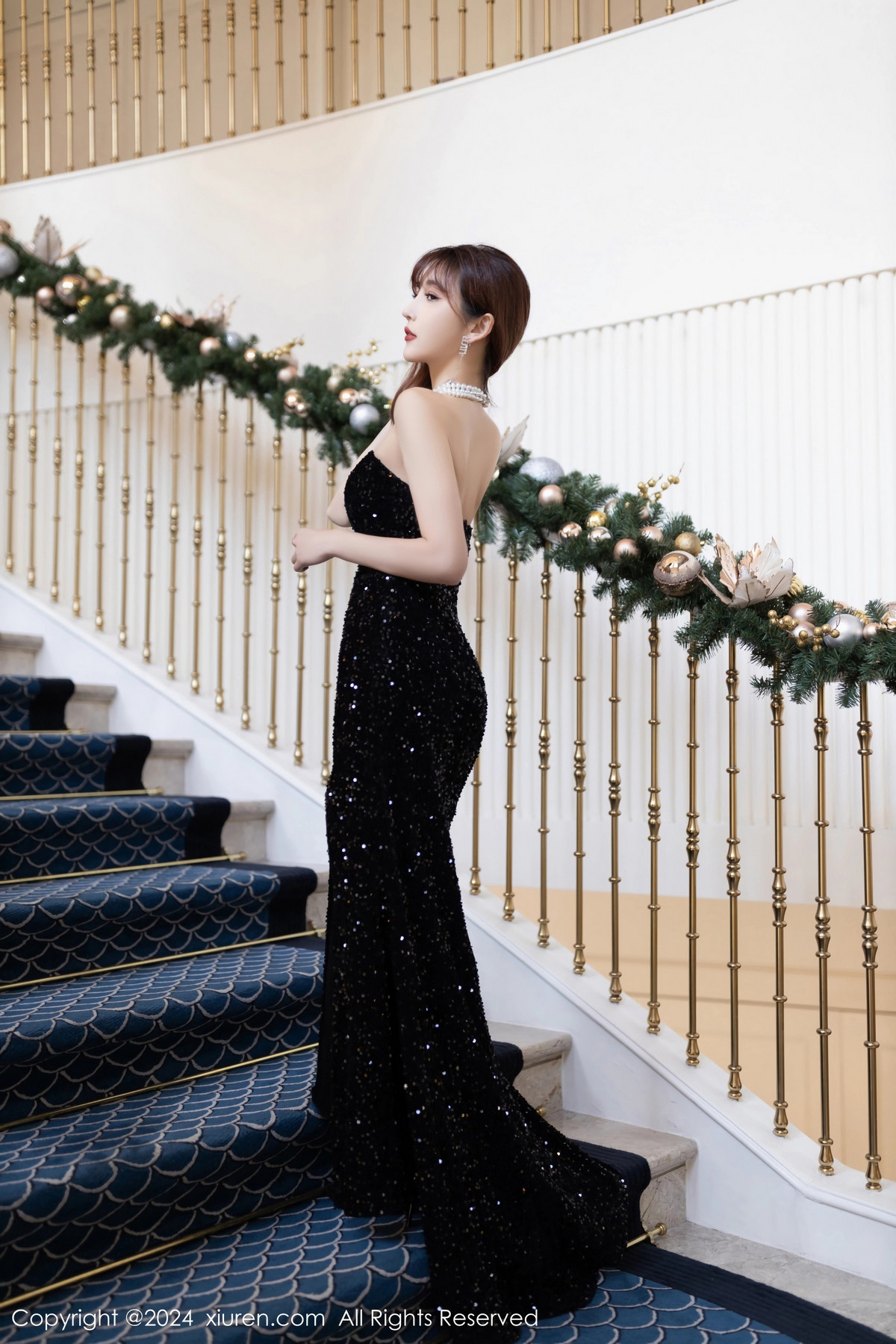 [XiuRen秀人网]第7984期陆萱萱写真 [80P]-001