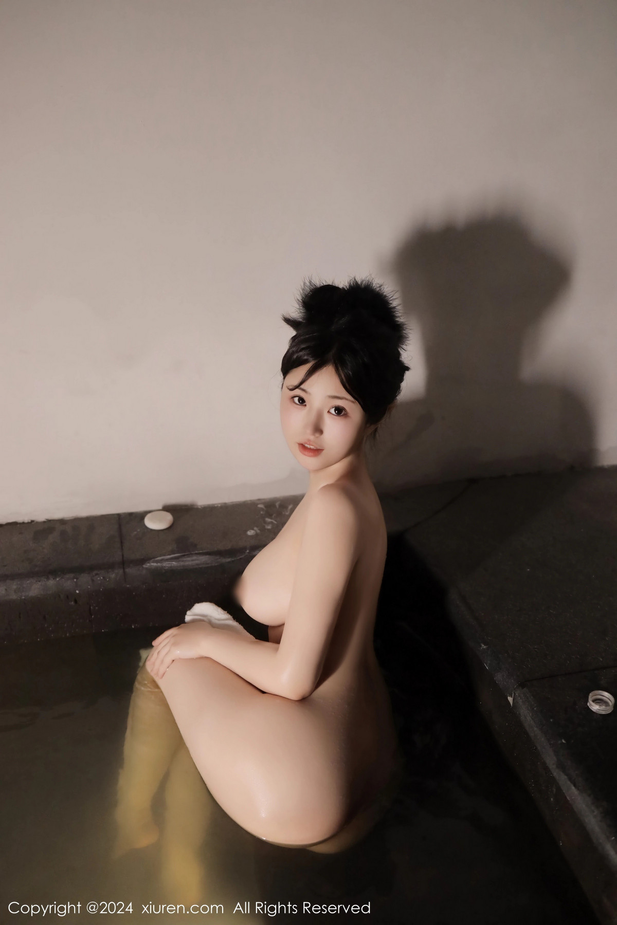 [XiuRen秀人网]第7977期陈小花写真 [58P]-015