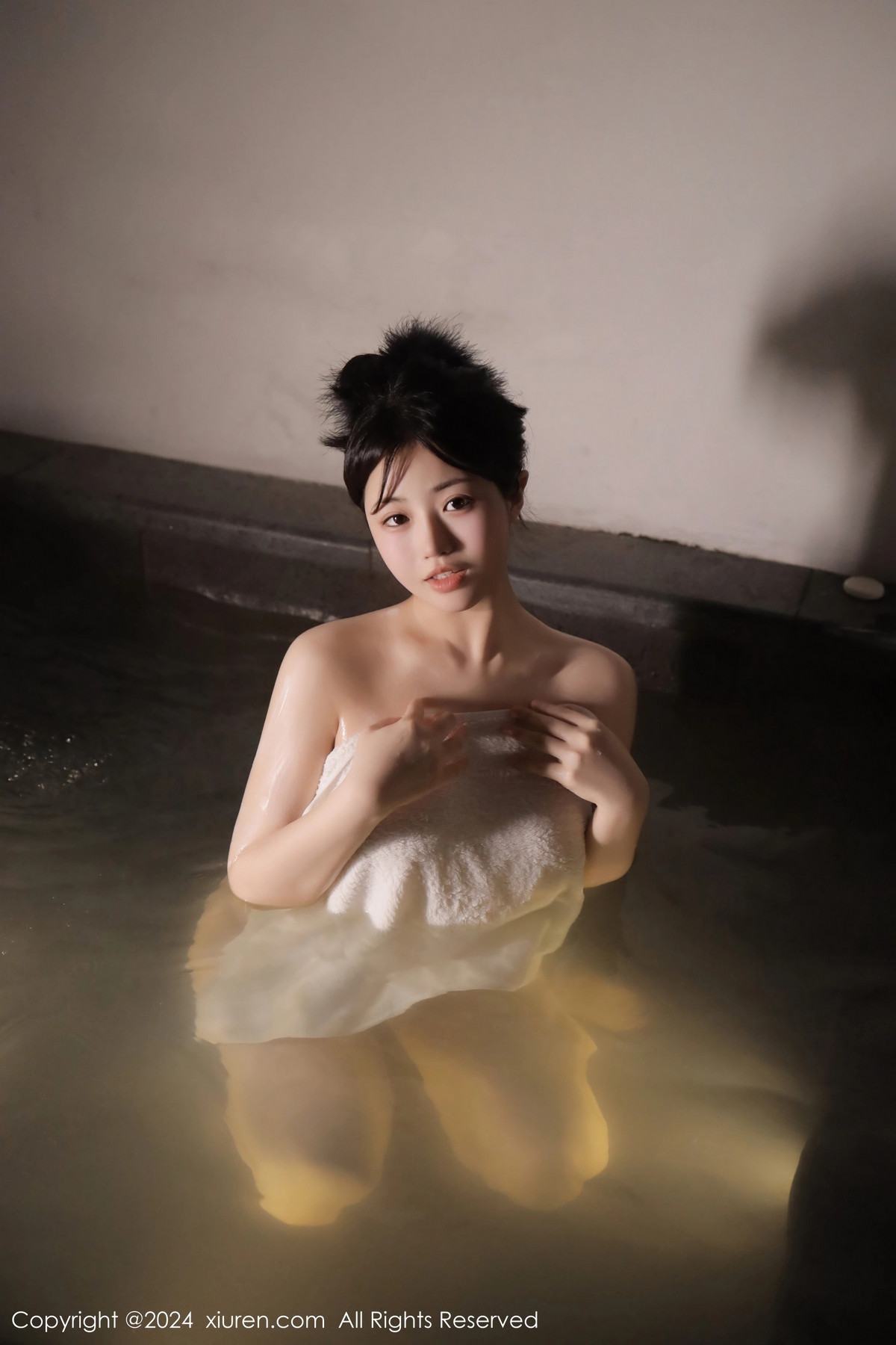 [XiuRen秀人网]第7977期陈小花写真 [58P]-016