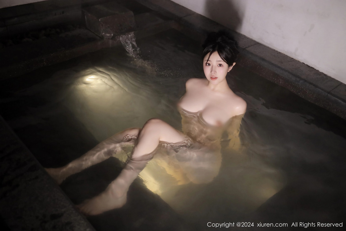 [XiuRen秀人网]第7977期陈小花写真 [58P]-044