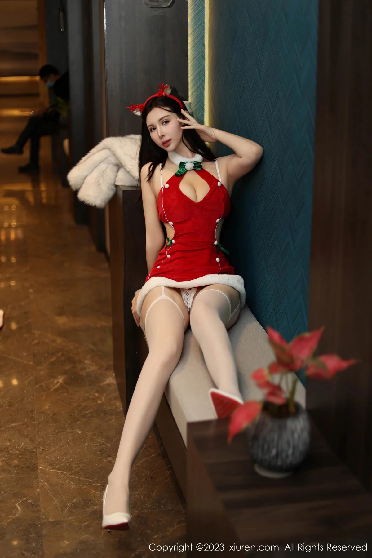 [XiuRen秀人网]第7841期曼柔写真 [82P]-027
