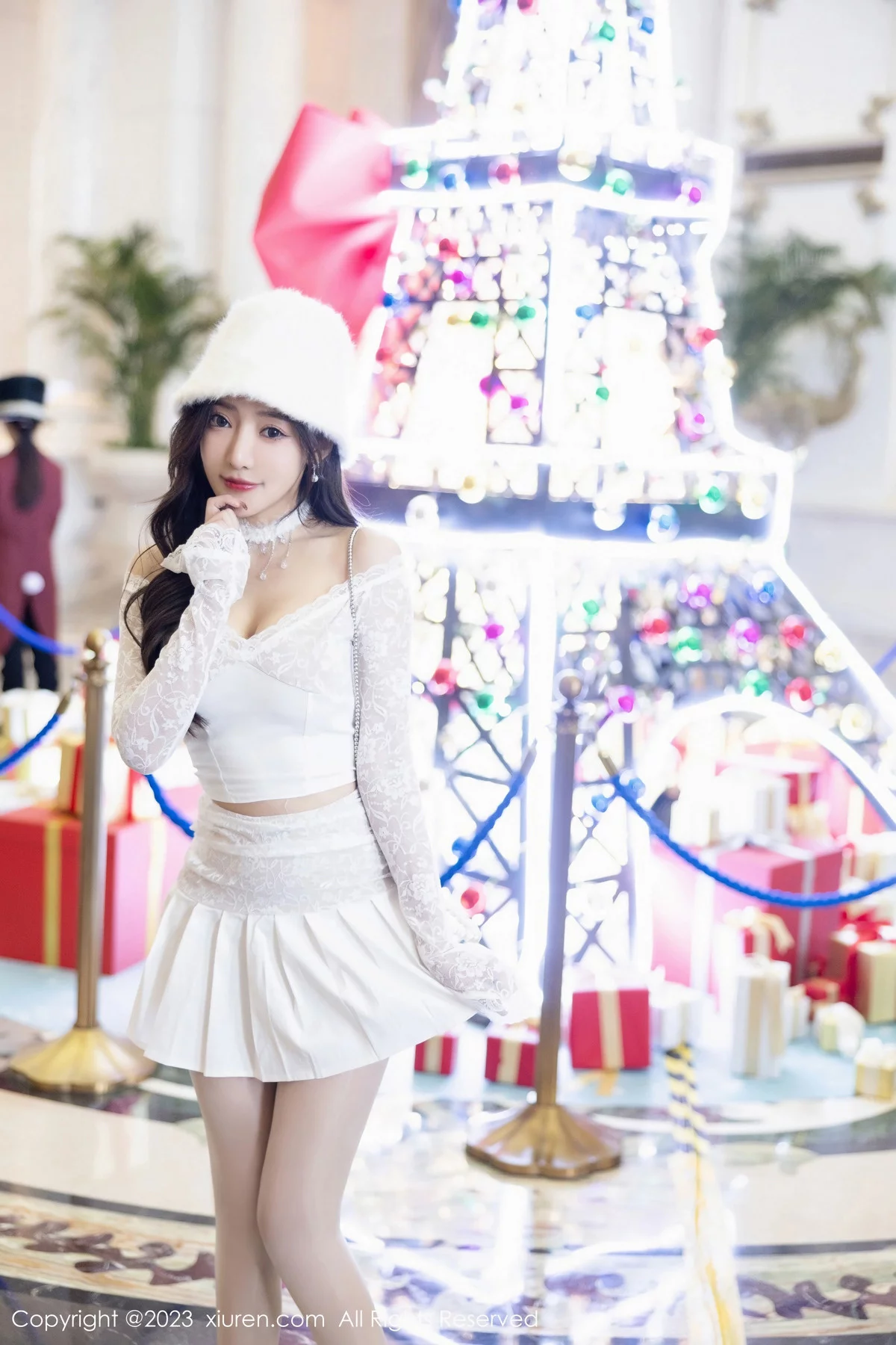[XiuRen秀人网]第7863期王馨瑶写真 [91P]-003