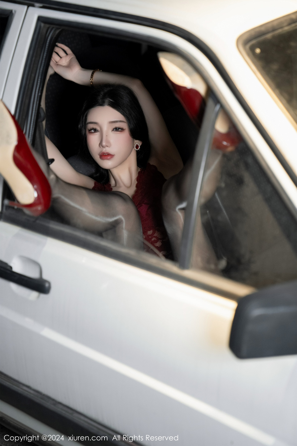 [XiuRen秀人网]第7993期周于希写真 [93P]-034