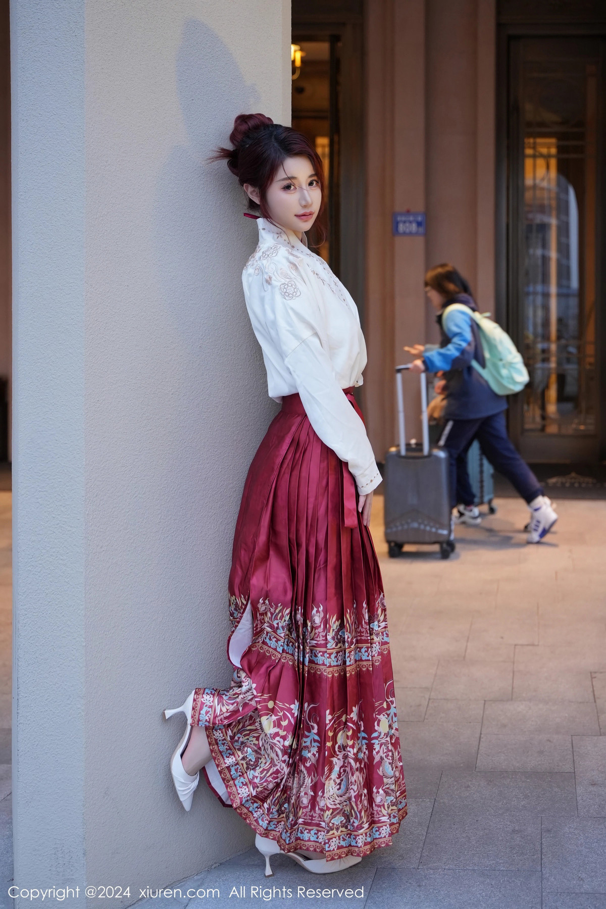[XiuRen秀人网]第7985期美七写真 [70P]-002