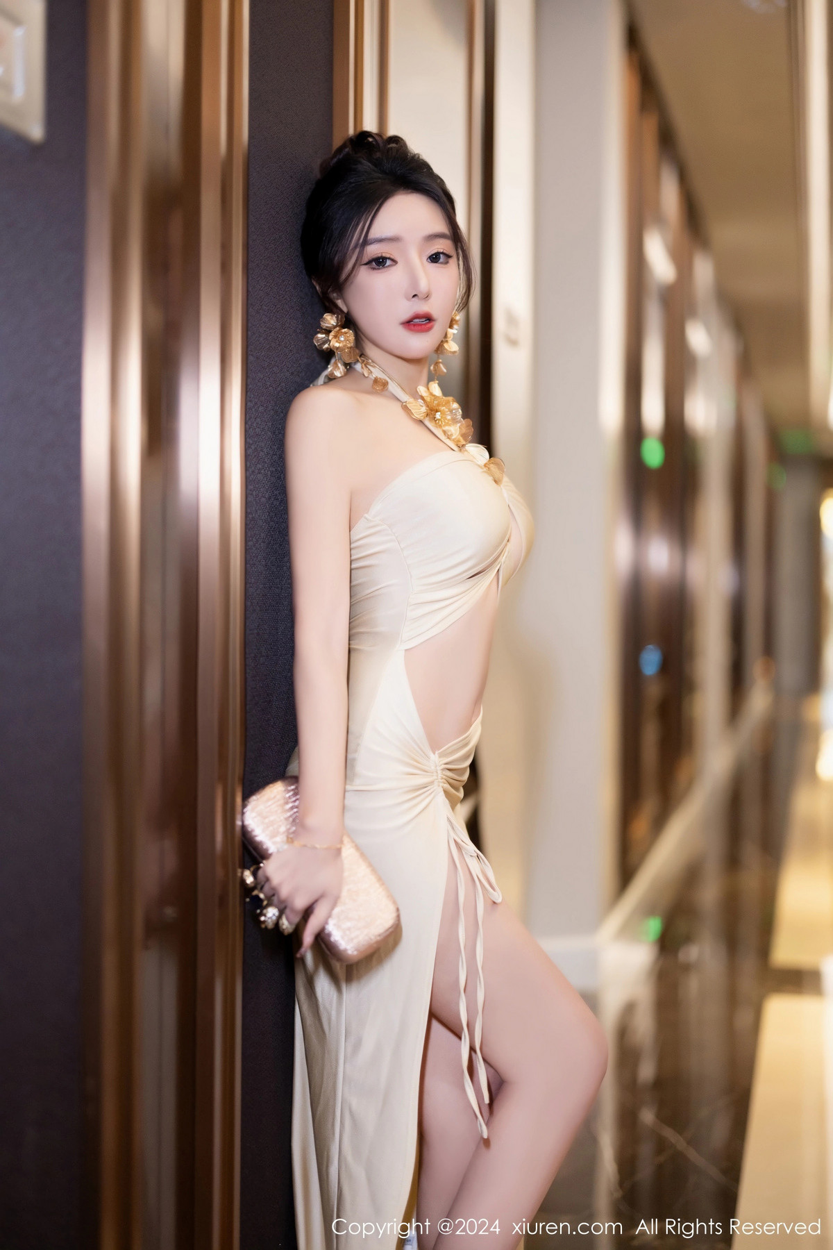 [XiuRen秀人网]第7991期王馨瑶写真 [83P]-005