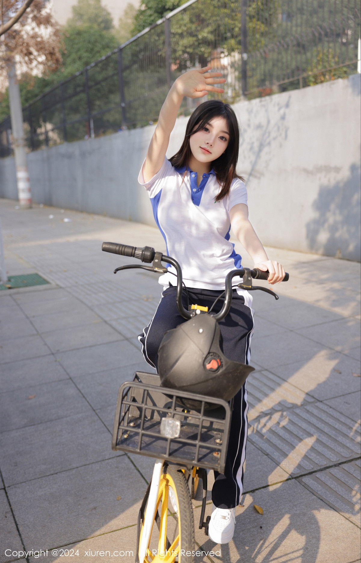 [XiuRen秀人网]第7994期豆瓣酱写真 [84P]-041