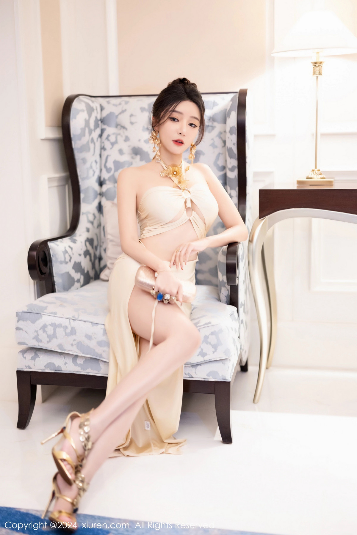 [XiuRen秀人网]第7991期王馨瑶写真 [83P]-010
