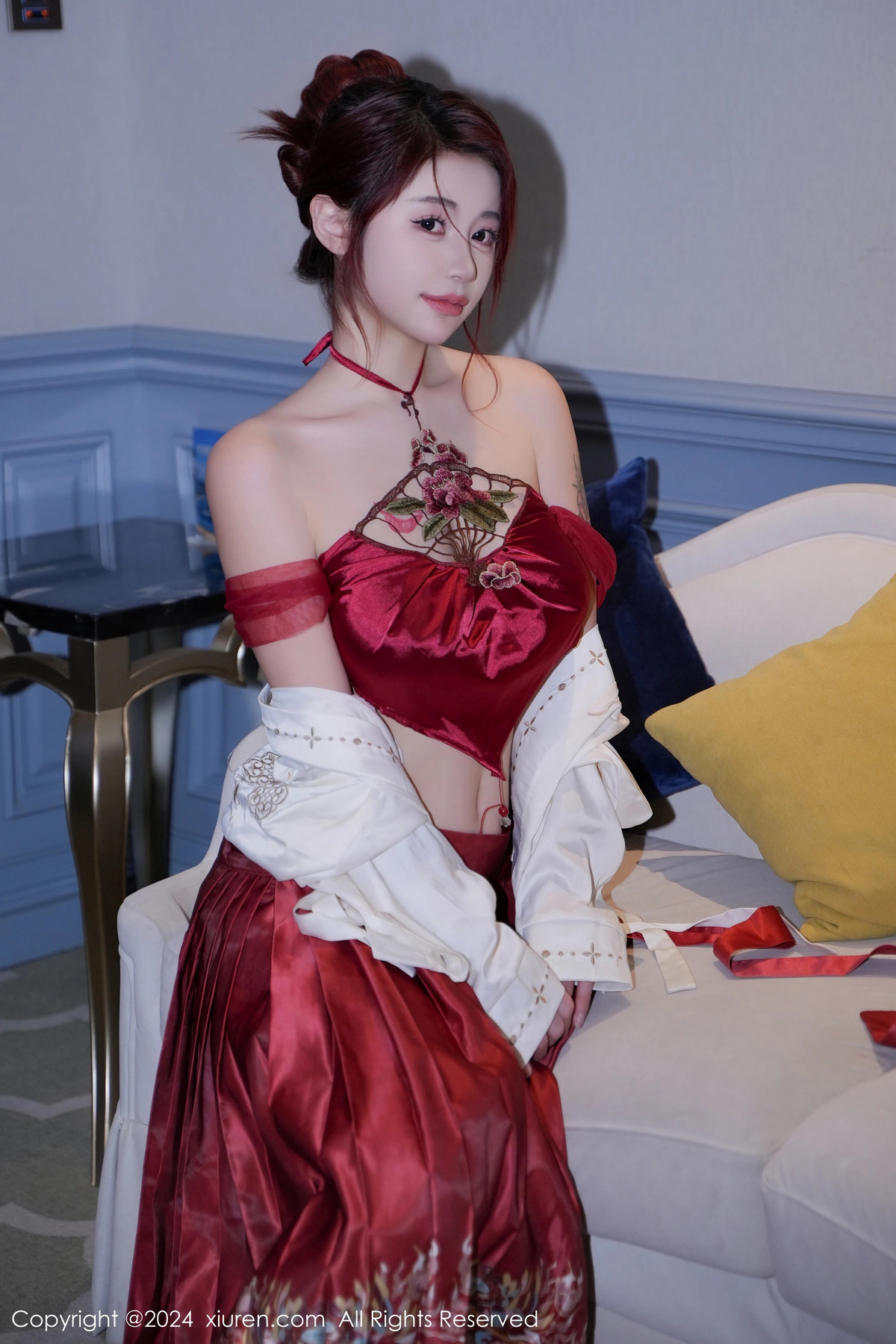 [XiuRen秀人网]第7985期美七写真 [70P]-024
