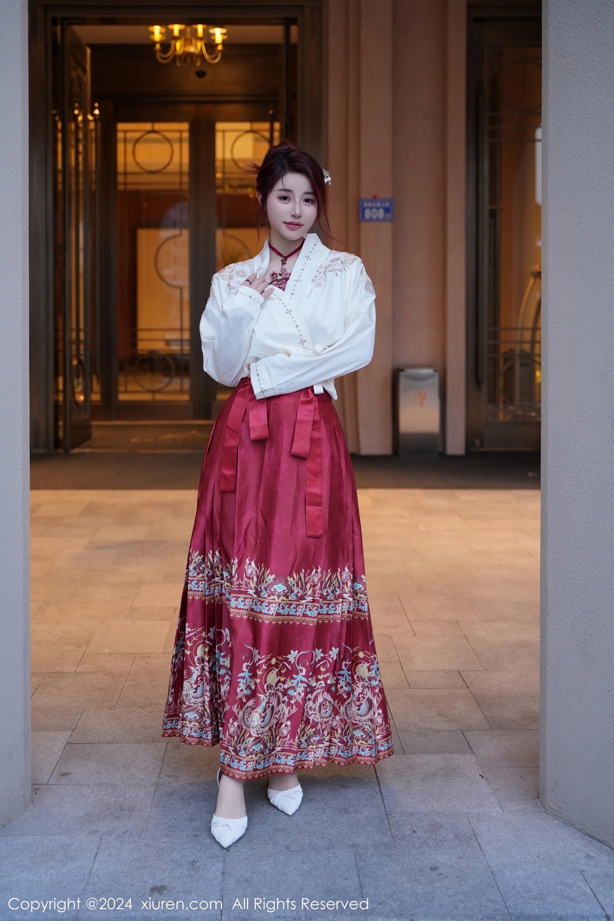 [XiuRen秀人网]第7985期美七写真 [70P]-010