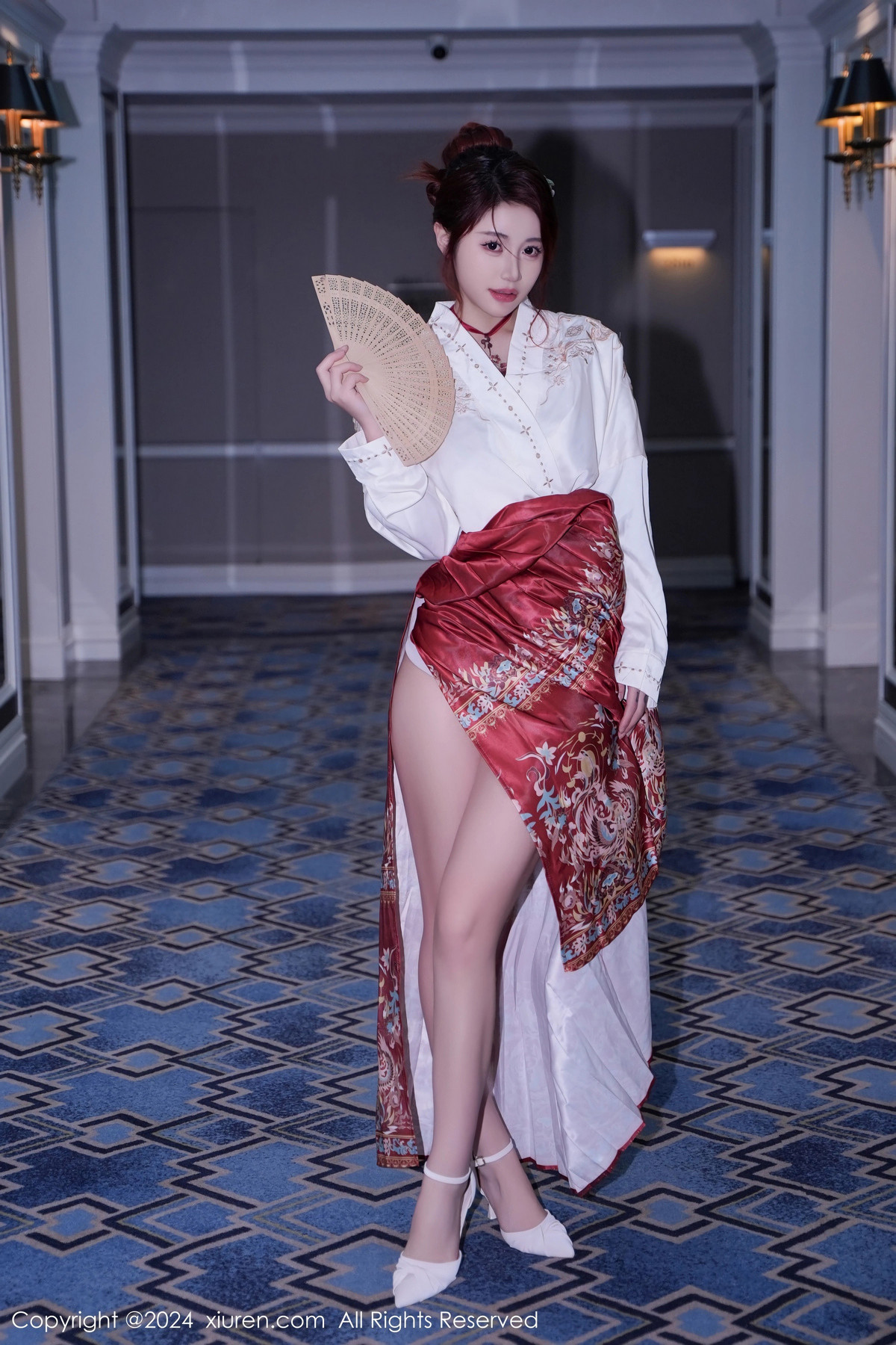 [XiuRen秀人网]第7985期美七写真 [70P]-018