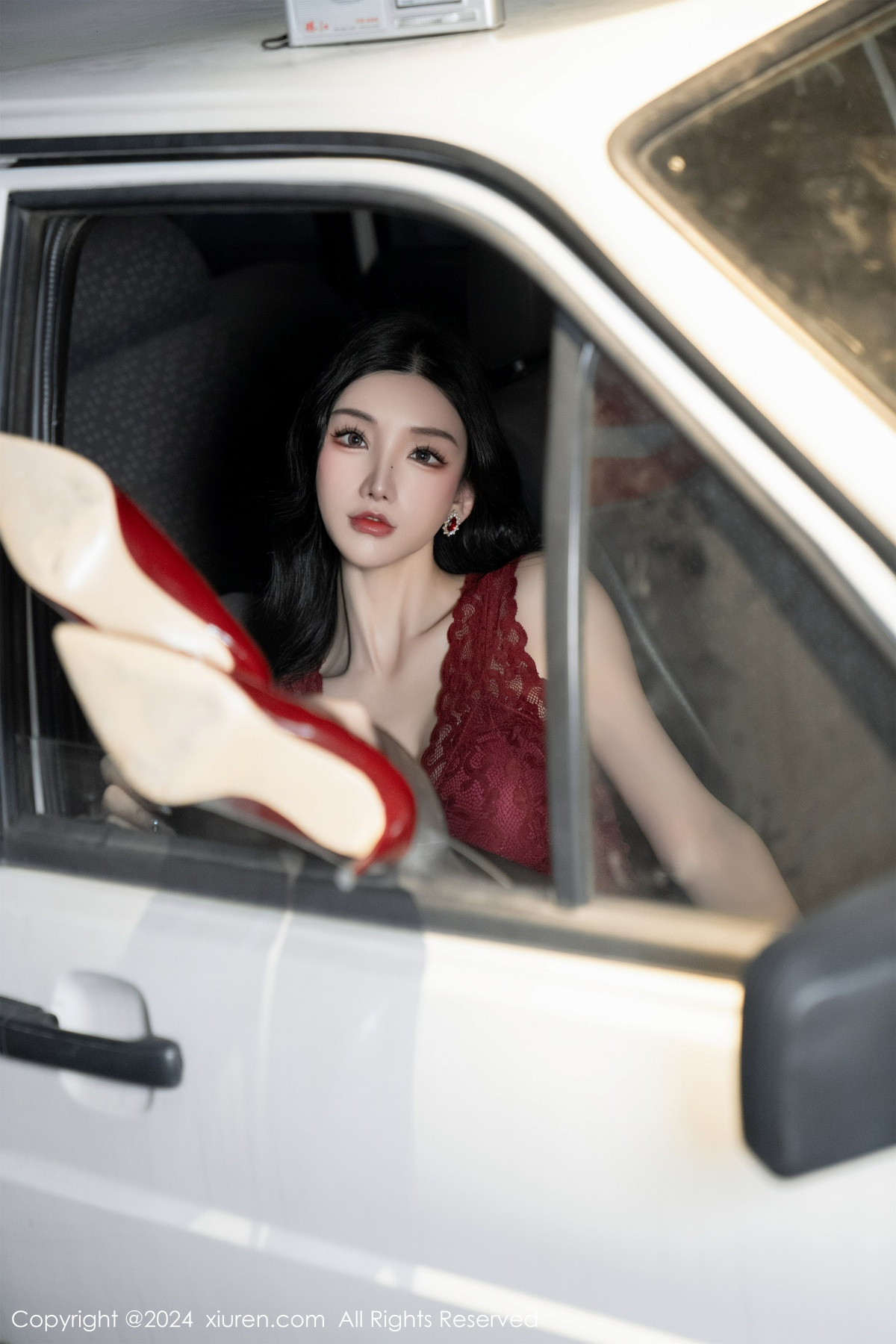 [XiuRen秀人网]第7993期周于希写真 [93P]-032
