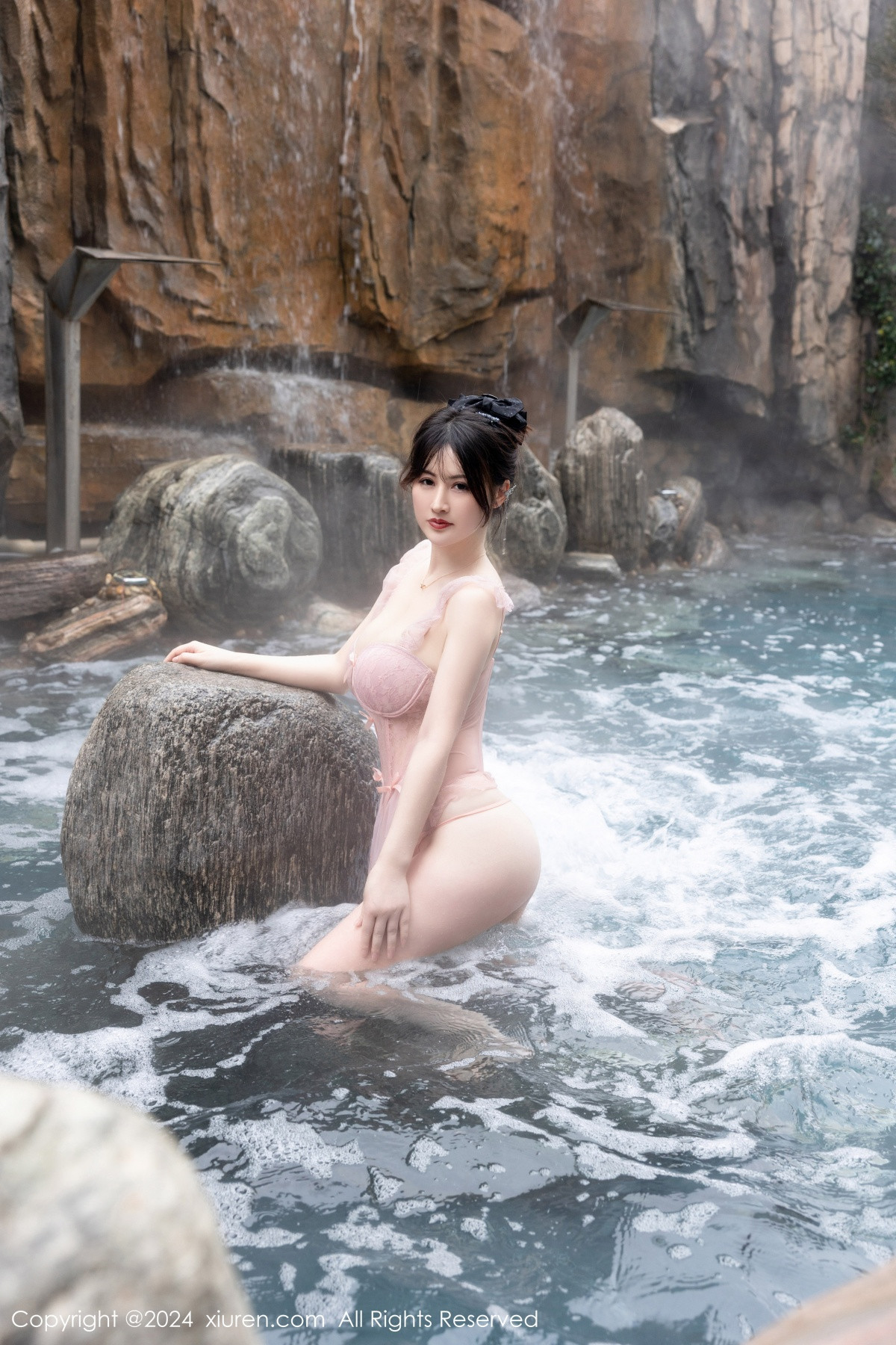 [XiuRen秀人网]第8039期诗诗写真 [84P]-012