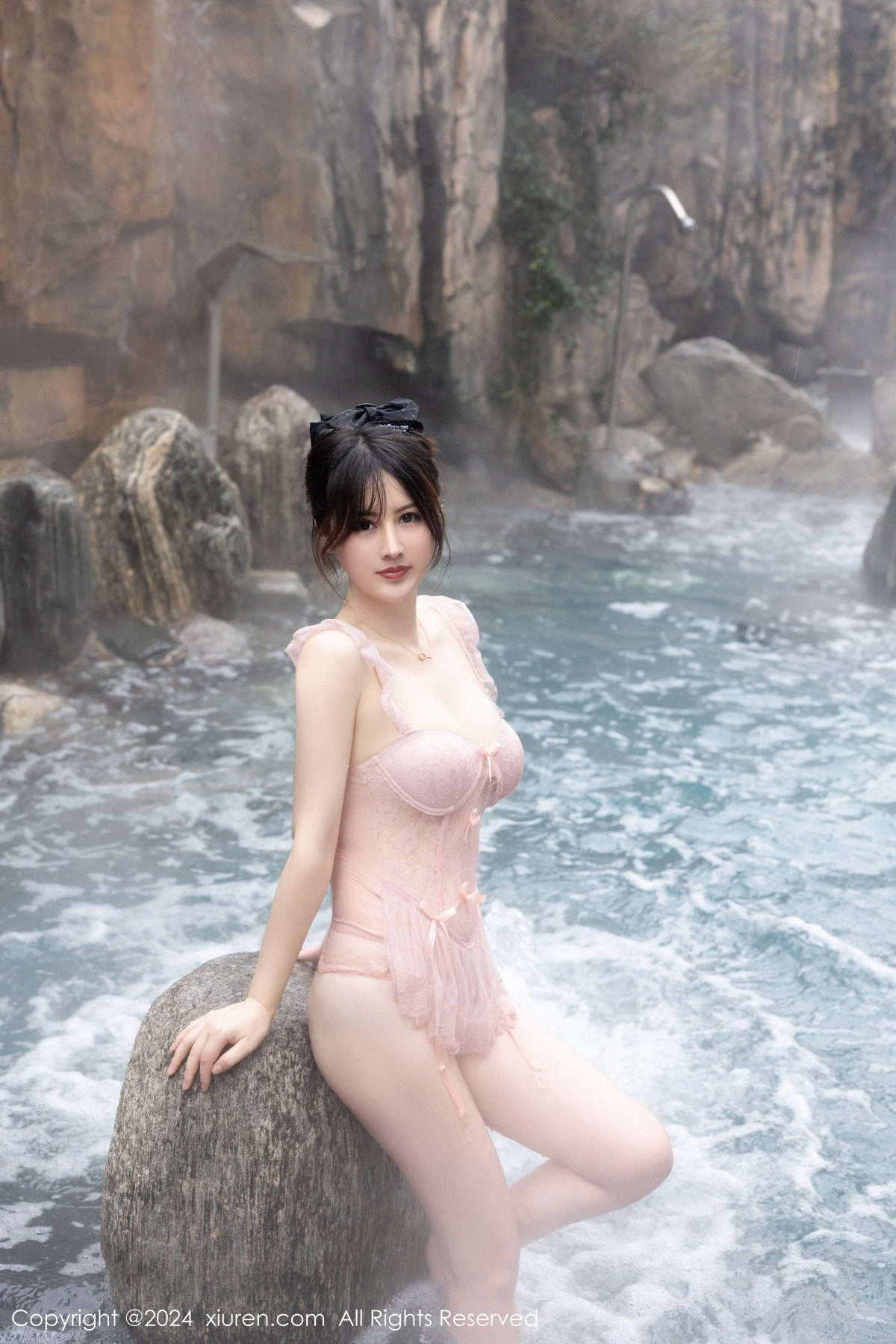 [XiuRen秀人网]第8039期诗诗写真 [84P]-010
