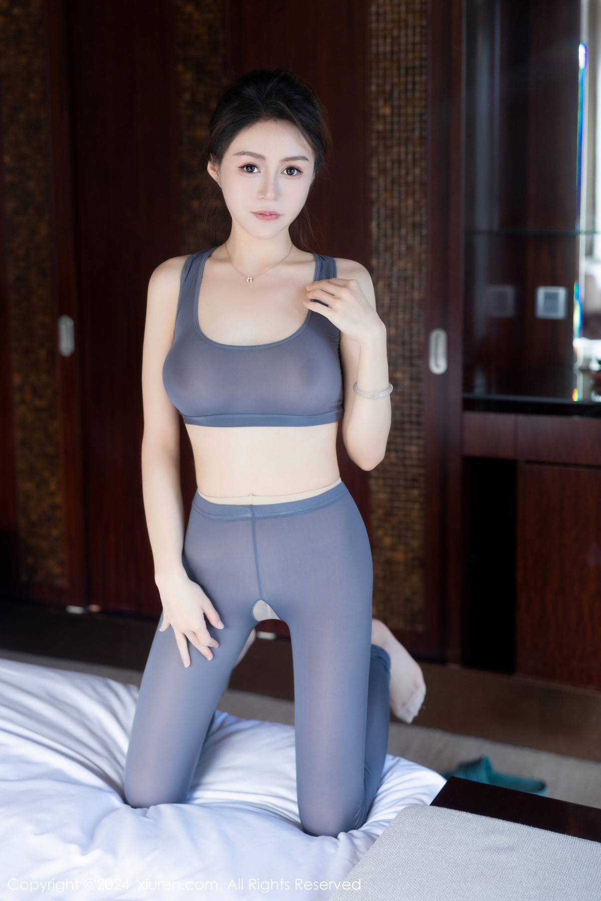 [XiuRen秀人网]第7999期林幼一写真 [80P]-001