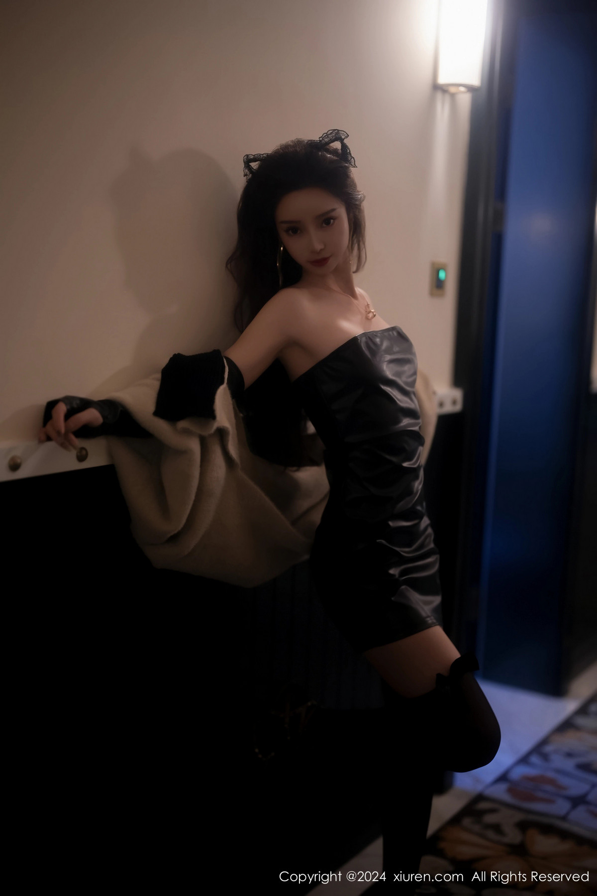[XiuRen秀人网]第8049期苏曼兮写真 [64P]-010