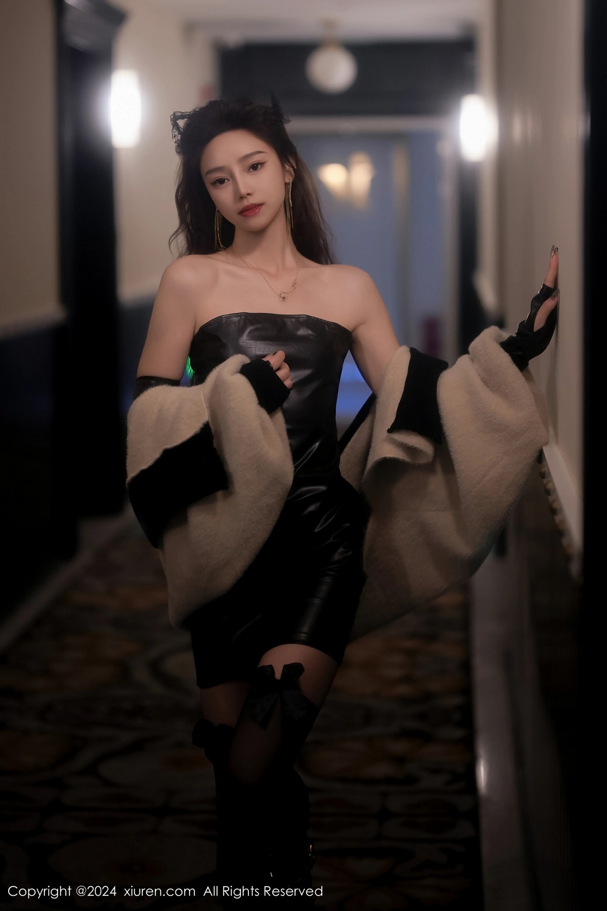 [XiuRen秀人网]第8049期苏曼兮写真 [64P]-008