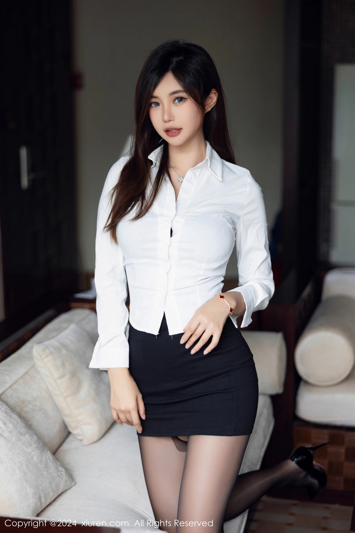 [XiuRen秀人网]第8053期绮里嘉写真 [101P]-009