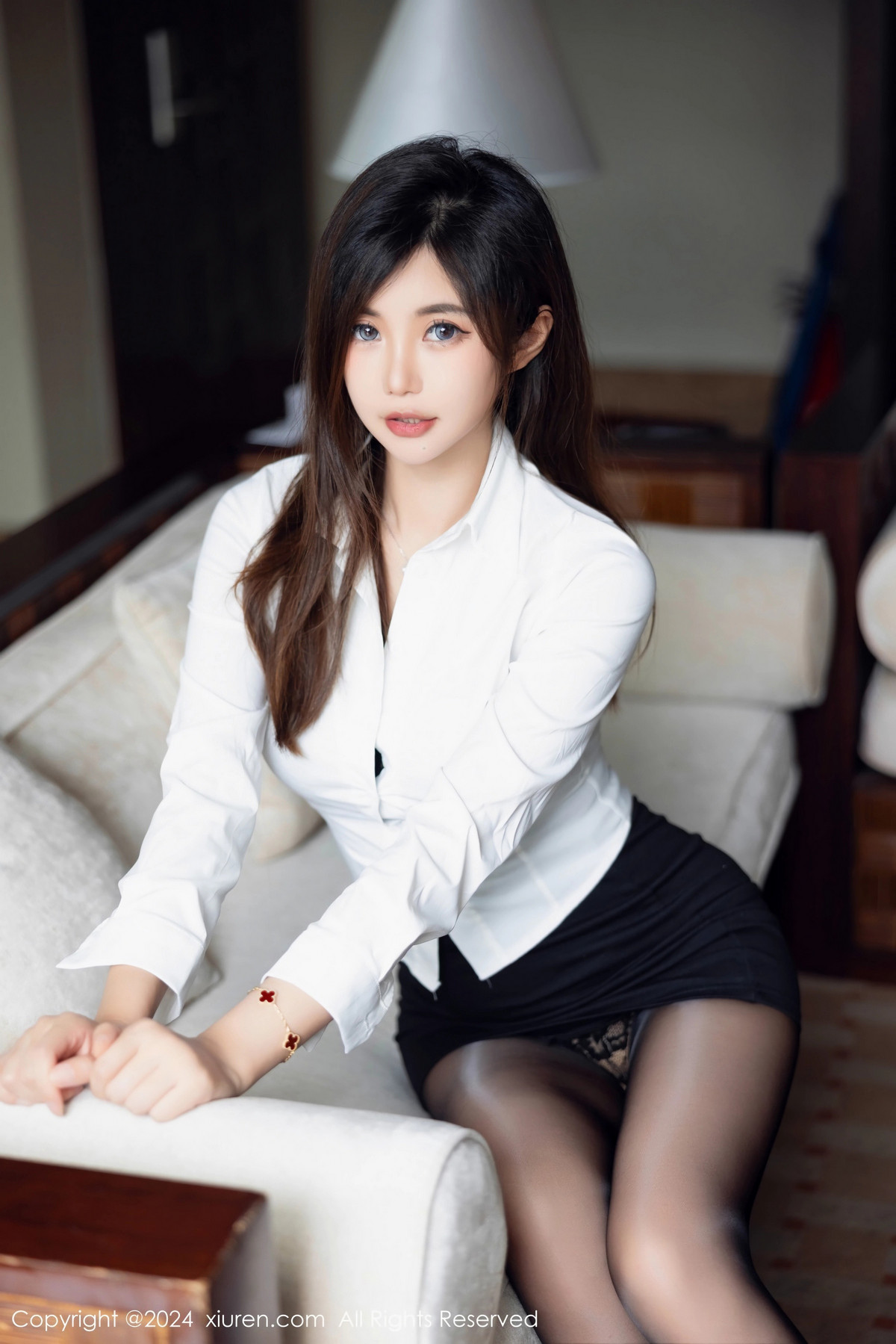 [XiuRen秀人网]第8053期绮里嘉写真 [101P]-006