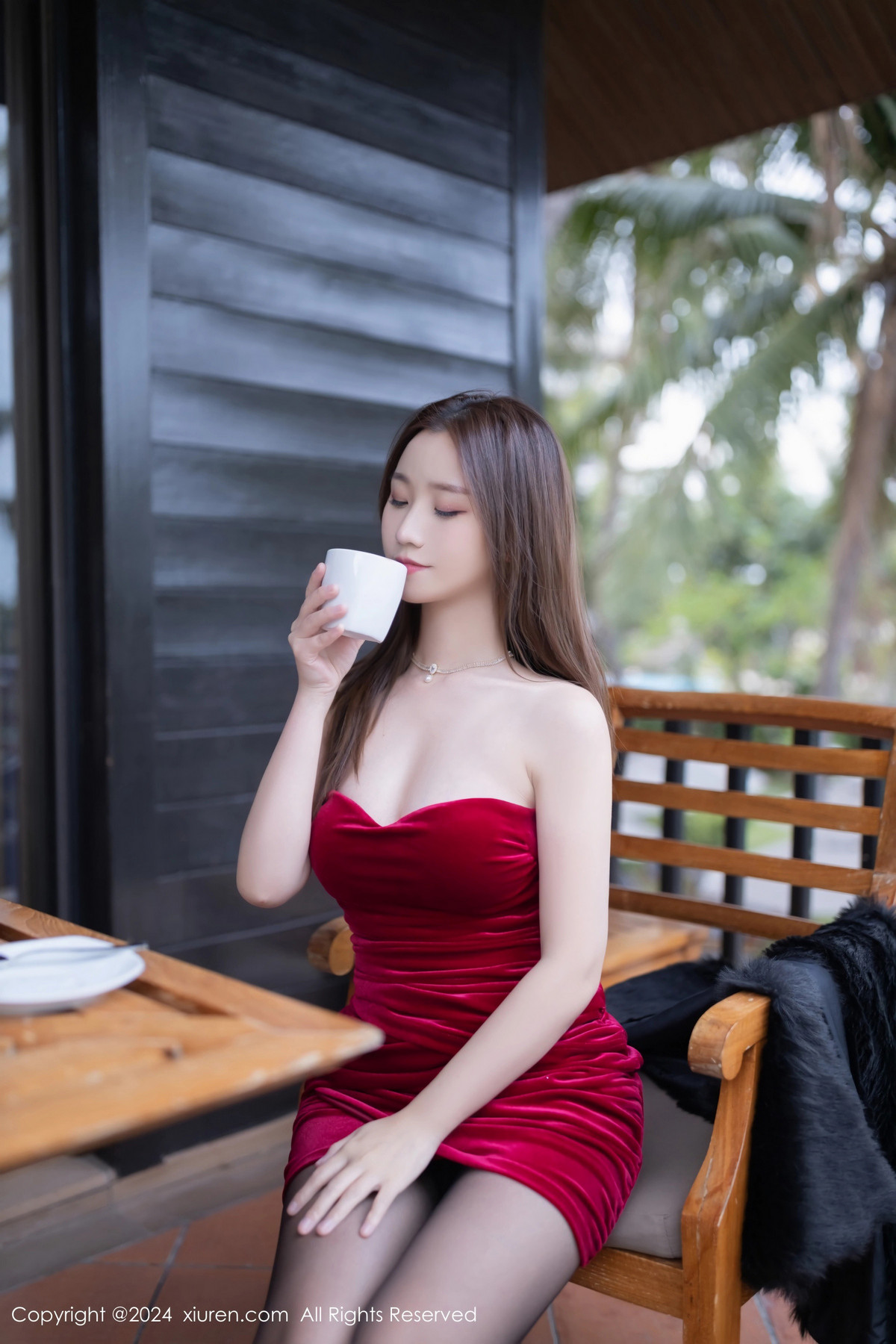 [XiuRen秀人网]第8077期杏子写真 [82P]-026