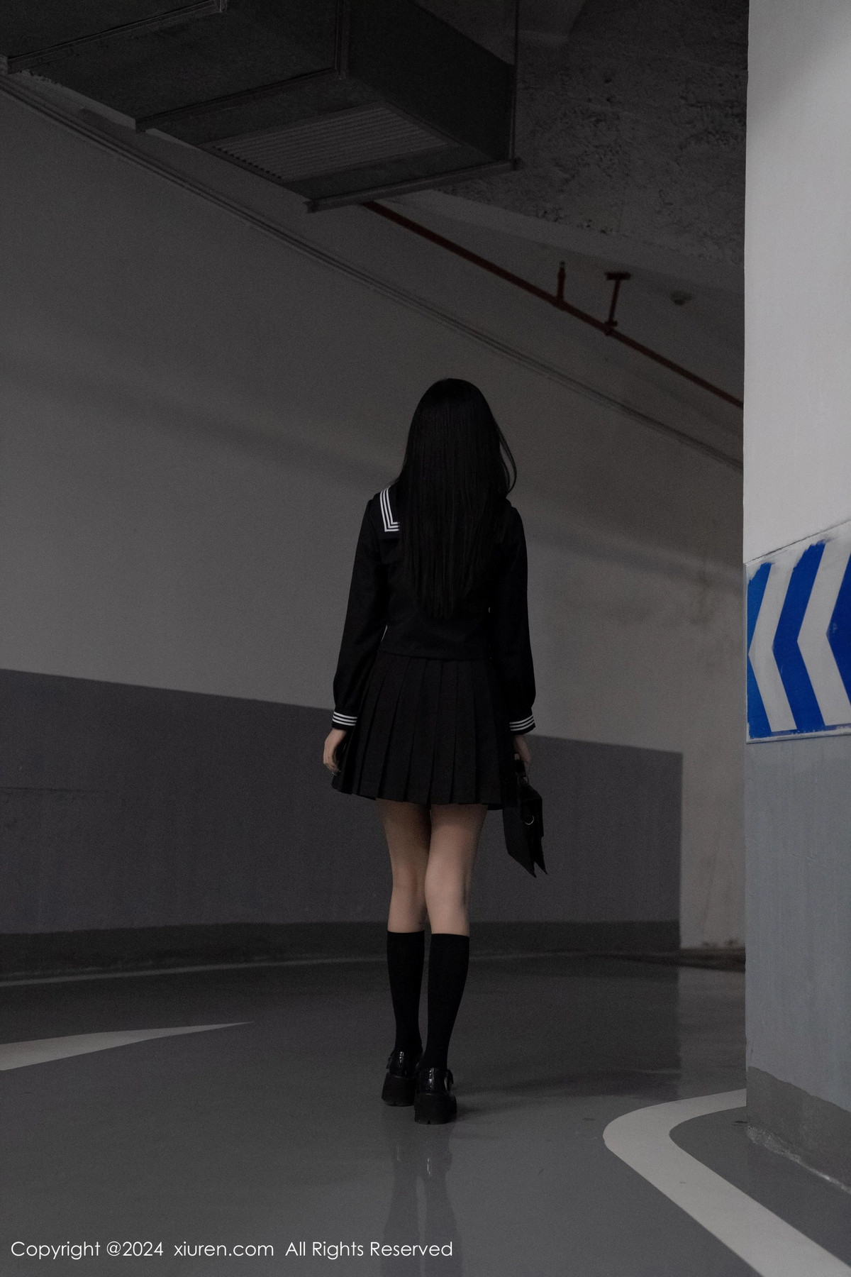 [XiuRen秀人网]第8080期杨晨晨写真 [90P]-001