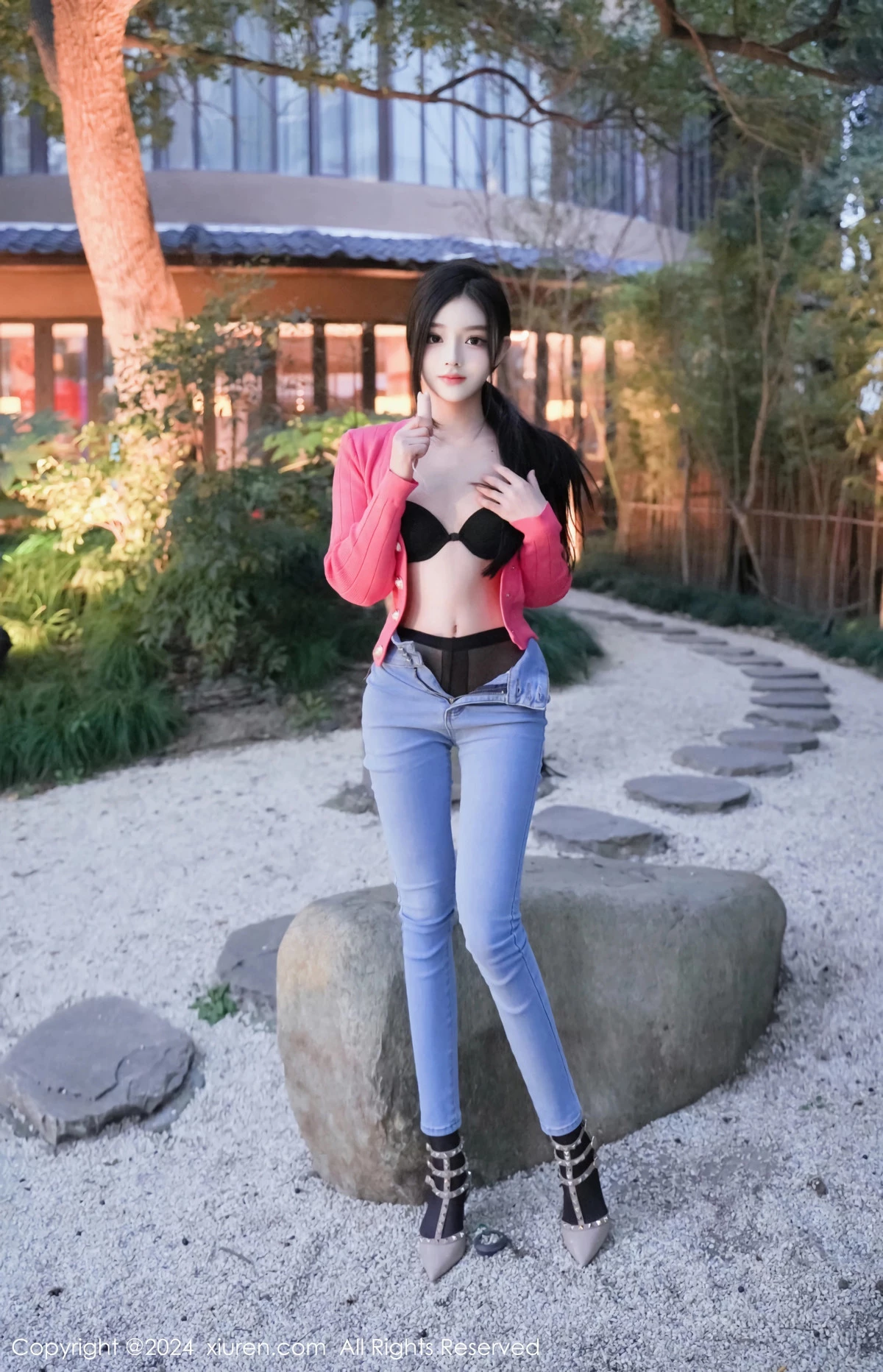 [XiuRen秀人网]第8091期龙雪儿写真 [69P]-024