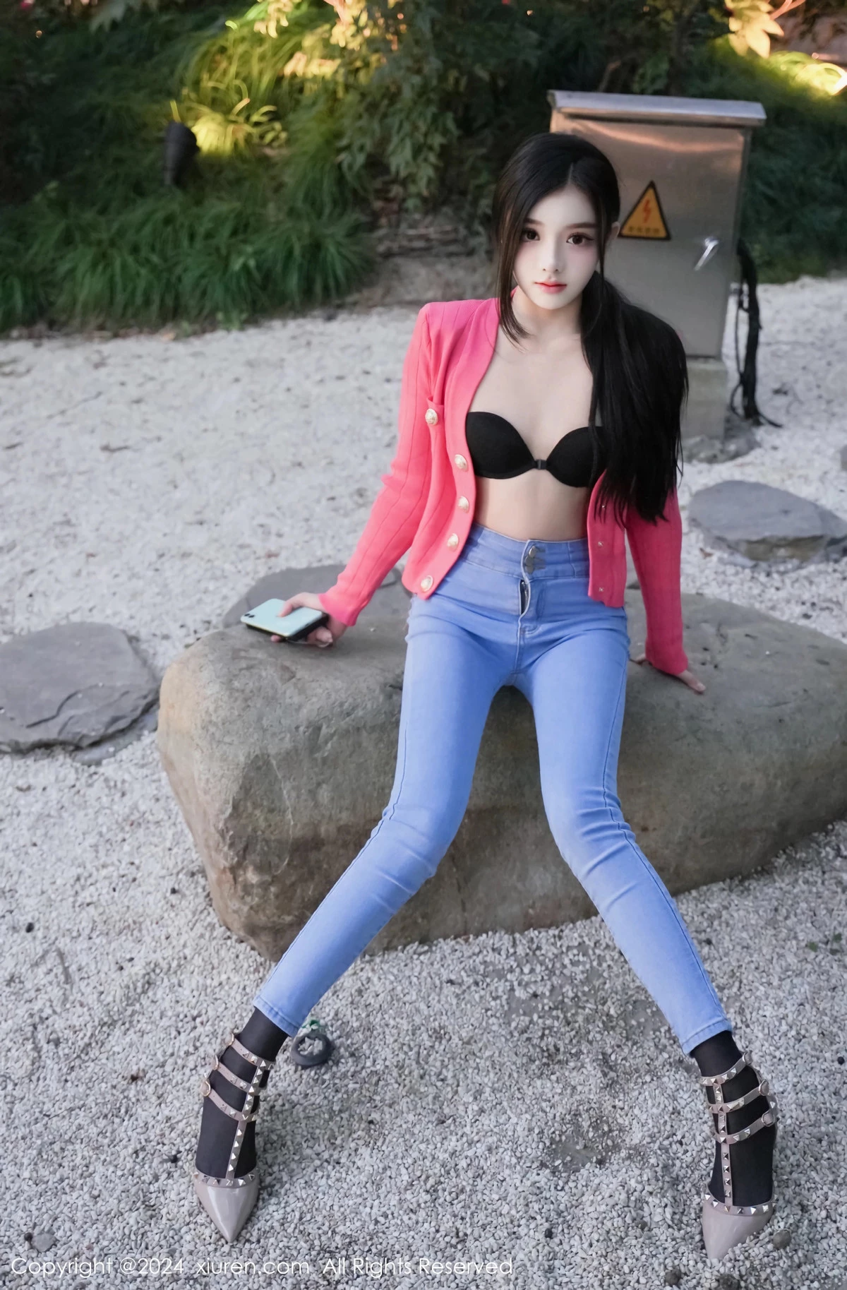 [XiuRen秀人网]第8091期龙雪儿写真 [69P]-015