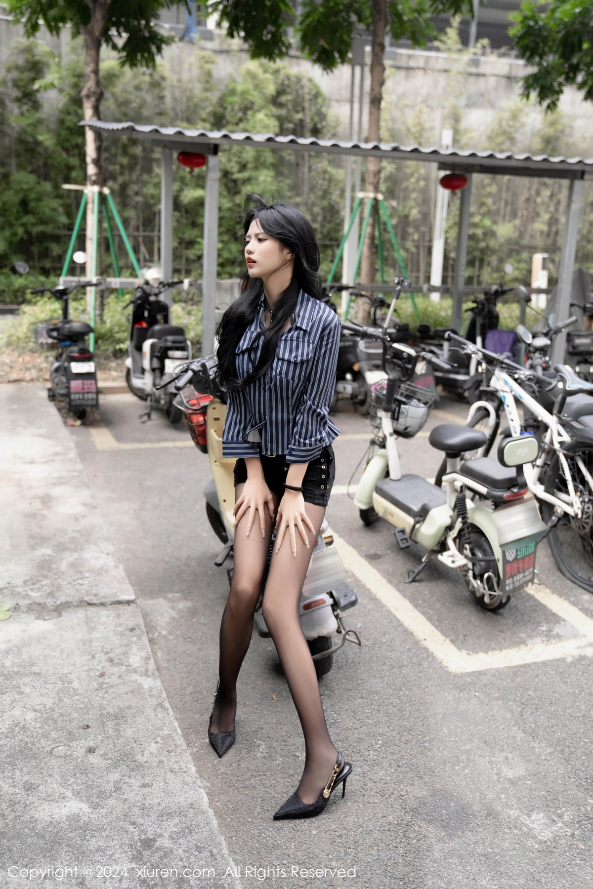 [XiuRen秀人网]第8011期浅浅写真 [70P]-015