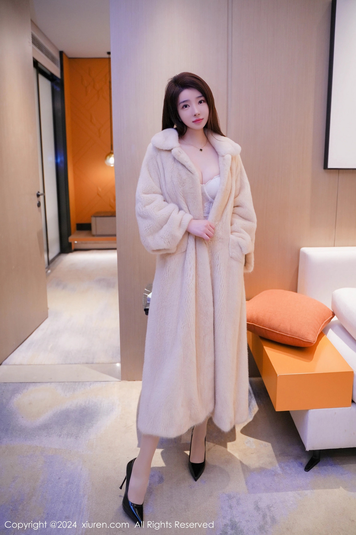 [XiuRen秀人网]第8013期雨儿酱写真 [82P]-017