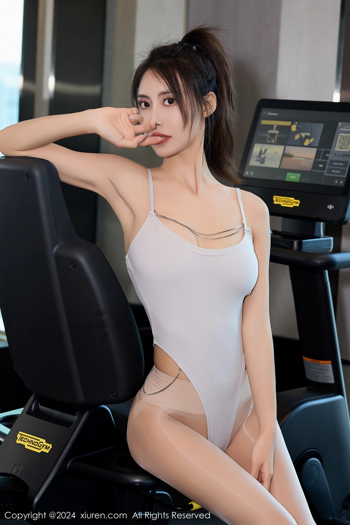 [XiuRen秀人网]第8018期Lingyu69写真 [70P]-010