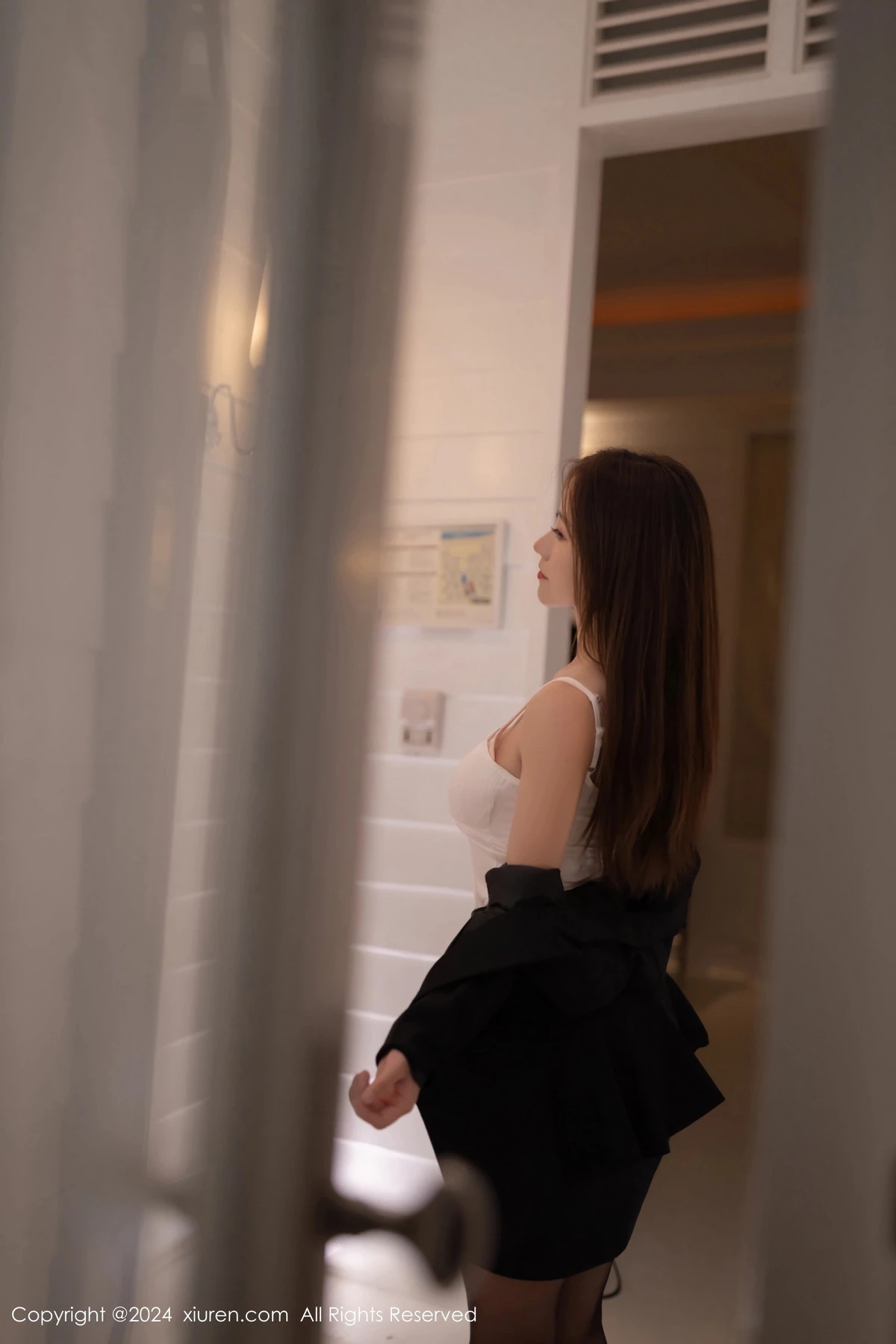 [XiuRen秀人网]第8151期杏子写真 [36P]-017