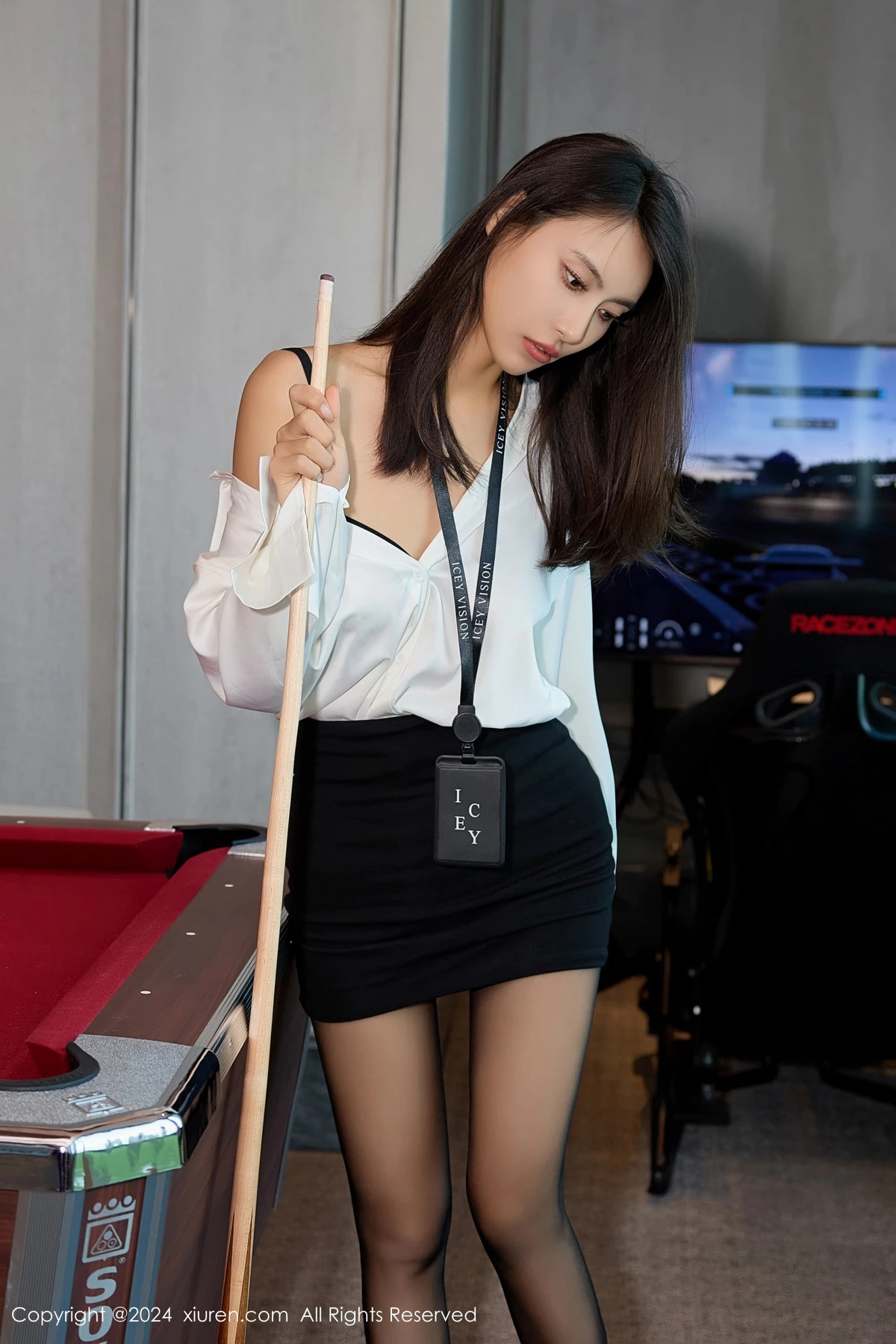 [XiuRen秀人网]第8155期Lingyu69写真 [72P]-010