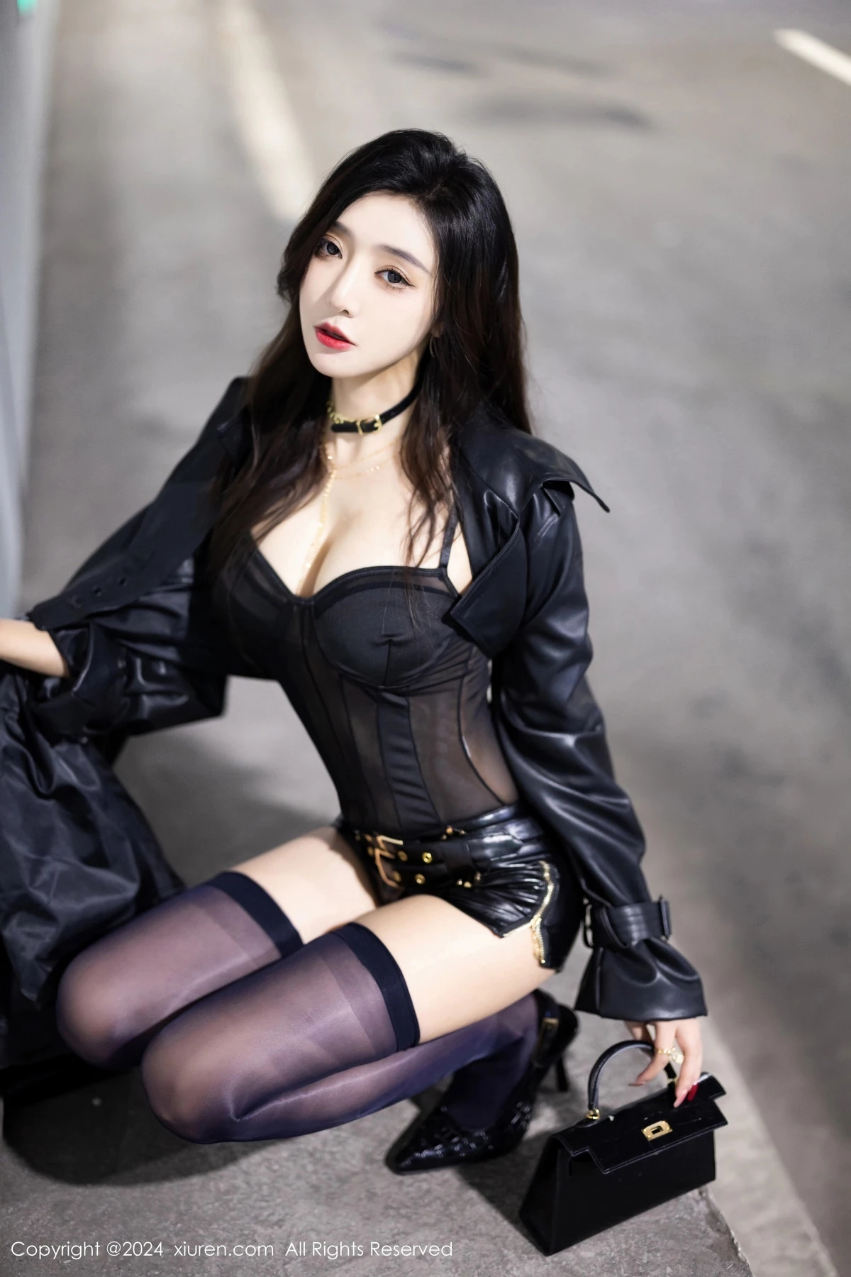 [XiuRen秀人网]第8158期王馨瑶写真 [84P]-003