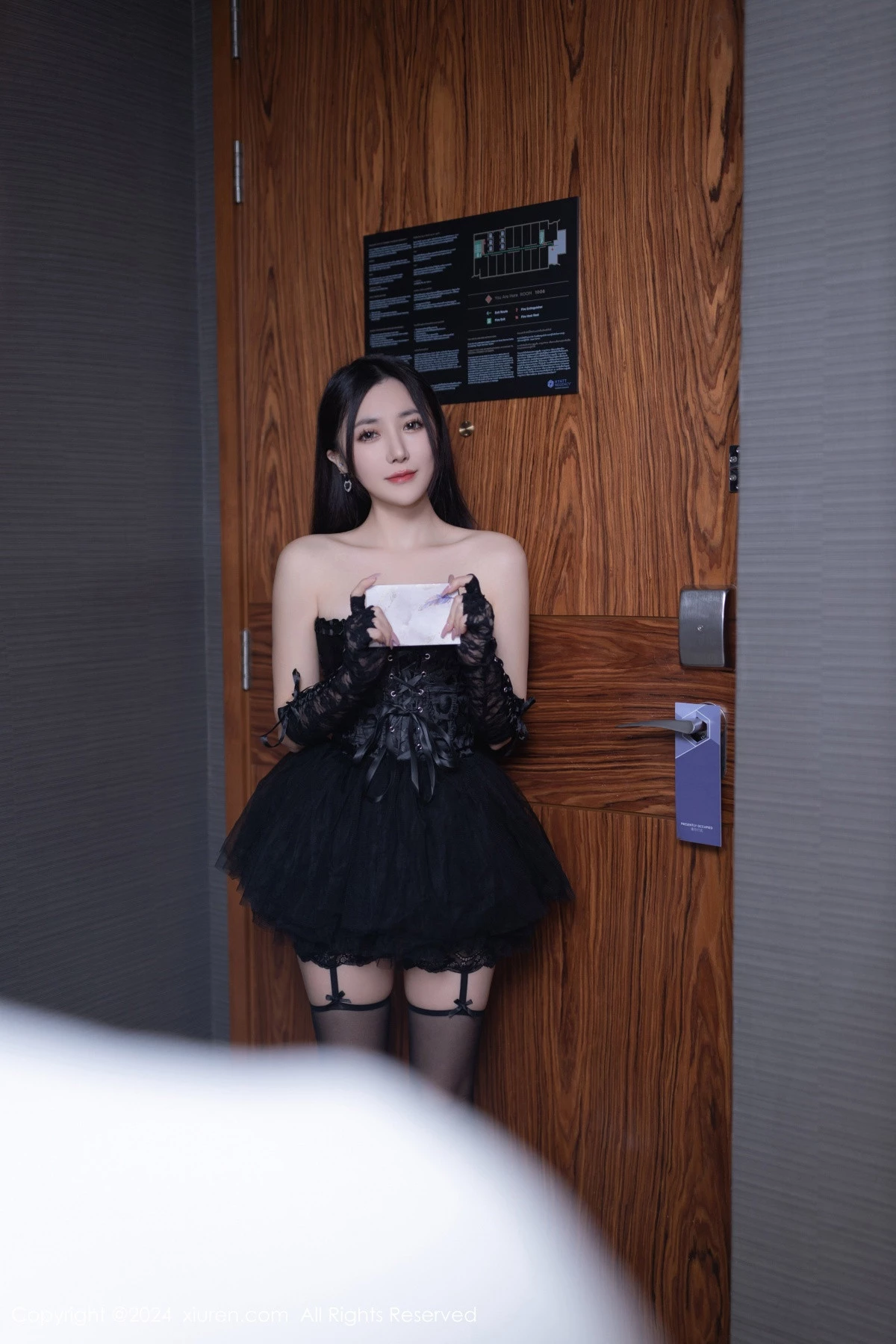 [XiuRen秀人网]第8166期鱼子酱写真 [66P]-014