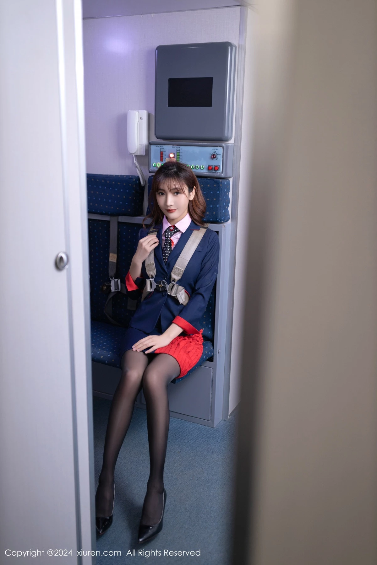 [XiuRen秀人网]第8196期陆萱萱写真 [80P]-009