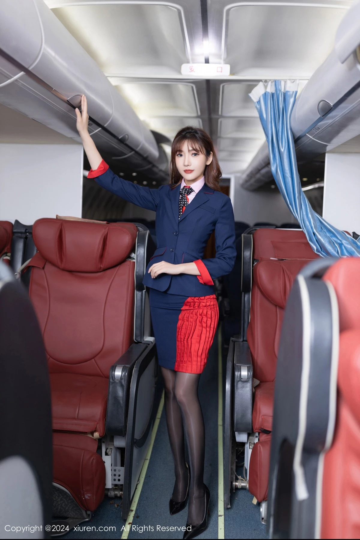 [XiuRen秀人网]第8196期陆萱萱写真 [80P]-003
