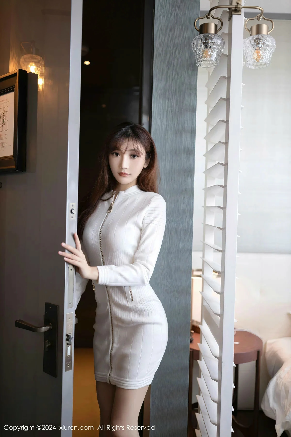 [XiuRen秀人网]第8233期陆萱萱写真 [80P]-003