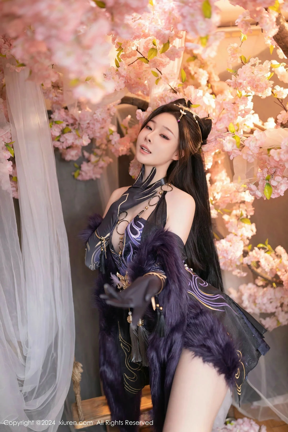 [XiuRen秀人网]第8232期小逗逗写真 [80P]-002