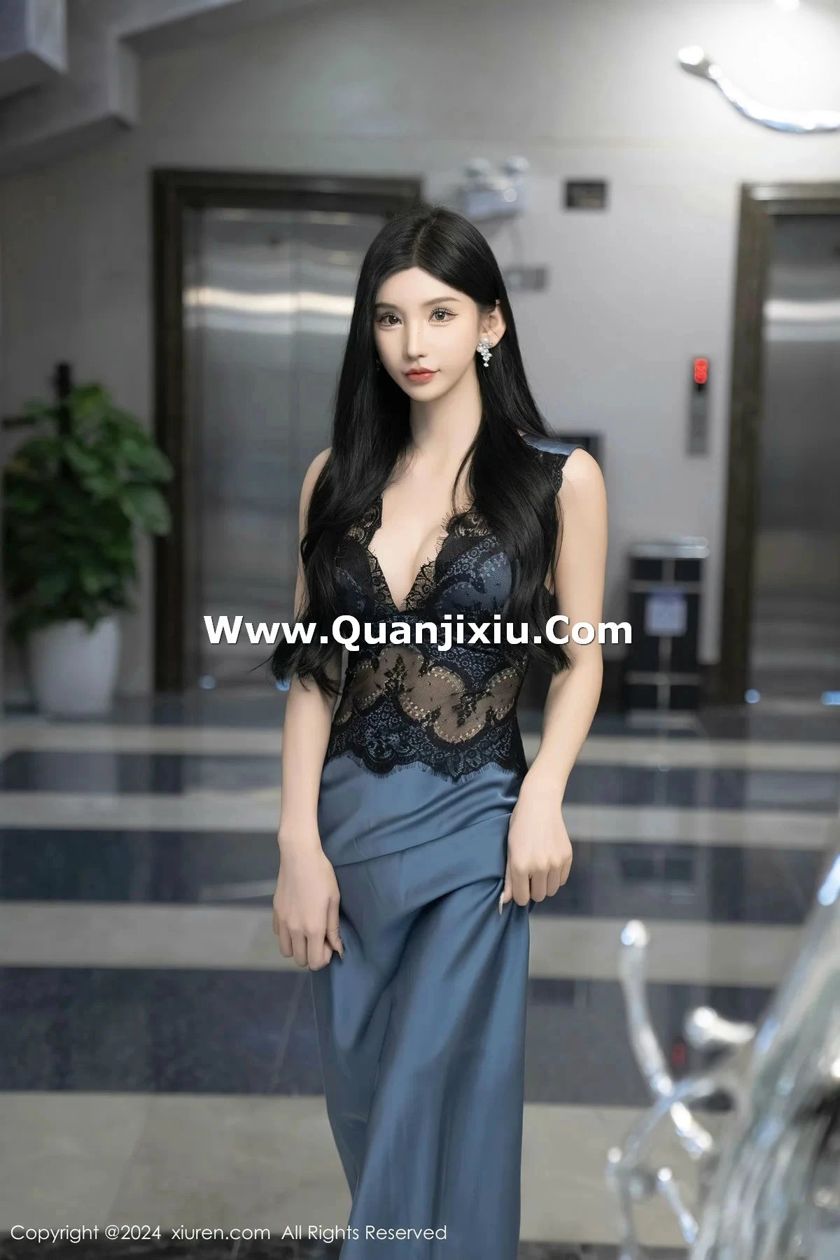[XiuRen秀人网]第8242期周于希写真 [115P]-009