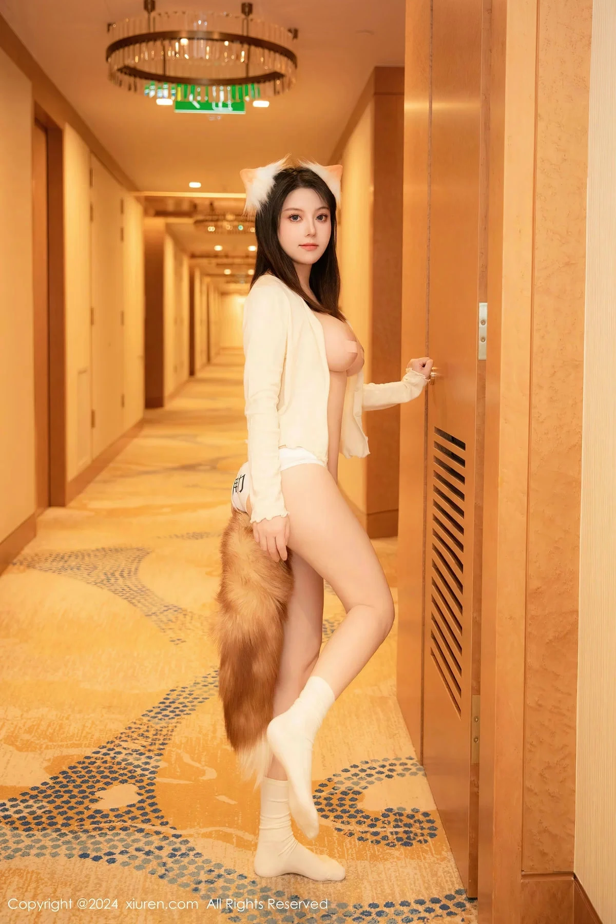 [XiuRen秀人网]第8243期豆瓣酱写真 [88P]-053