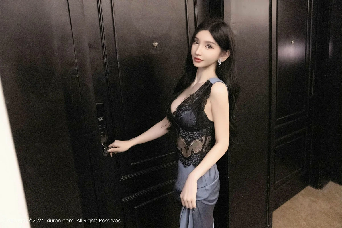 [XiuRen秀人网]第8242期周于希写真 [115P]-025